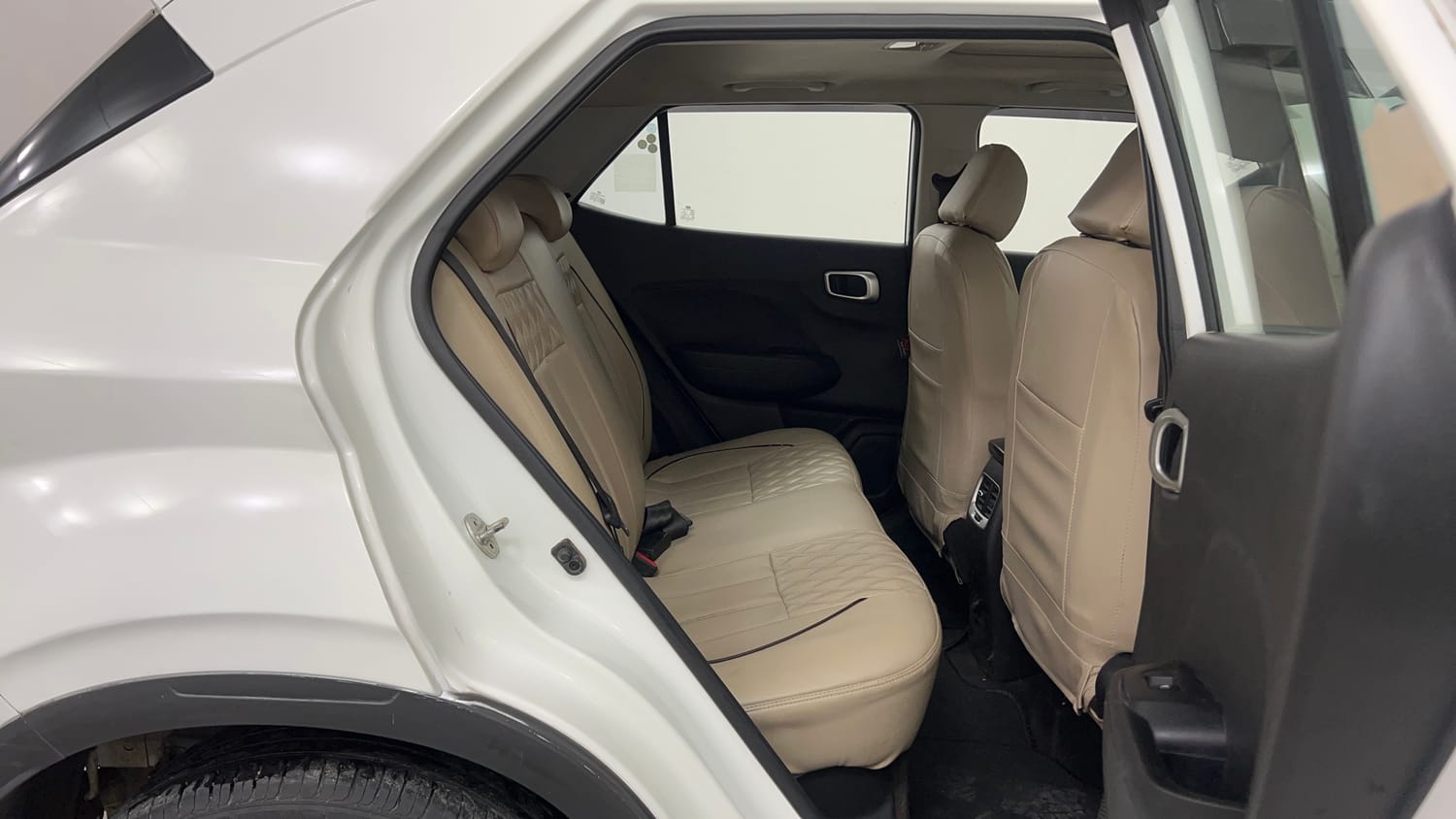 Used 2019 Hyundai Venue SX Plus 1.0 Turbo DCT Petrol Automatic interior RIGHT SIDE REAR DOOR CABIN VIEW