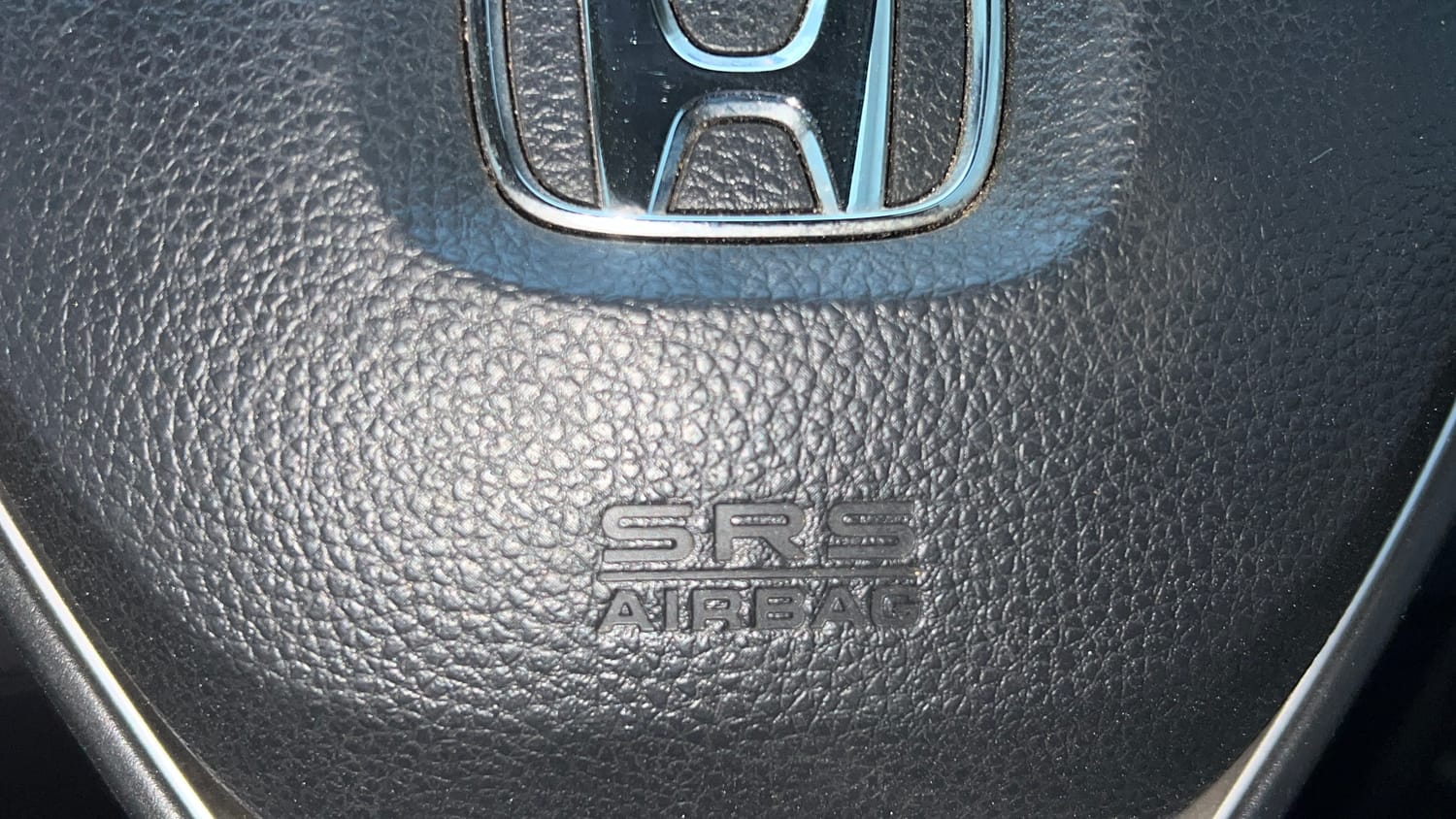 Used 2023 Honda City V CVT Petrol Petrol Automatic top_features Airbags