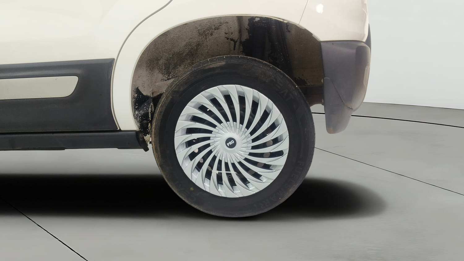 Used 2023 Maruti Suzuki S-Presso VXi Plus (O) AMT Petrol Automatic tyres LEFT REAR TYRE RIM VIEW