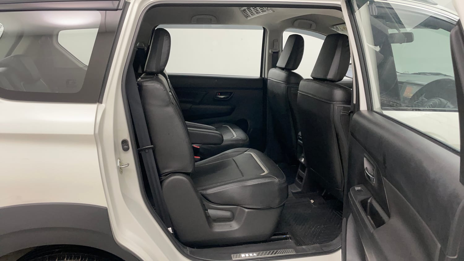 Used 2022 Maruti Suzuki XL6 Zeta MT Petrol Petrol Manual interior RIGHT SIDE REAR DOOR CABIN VIEW