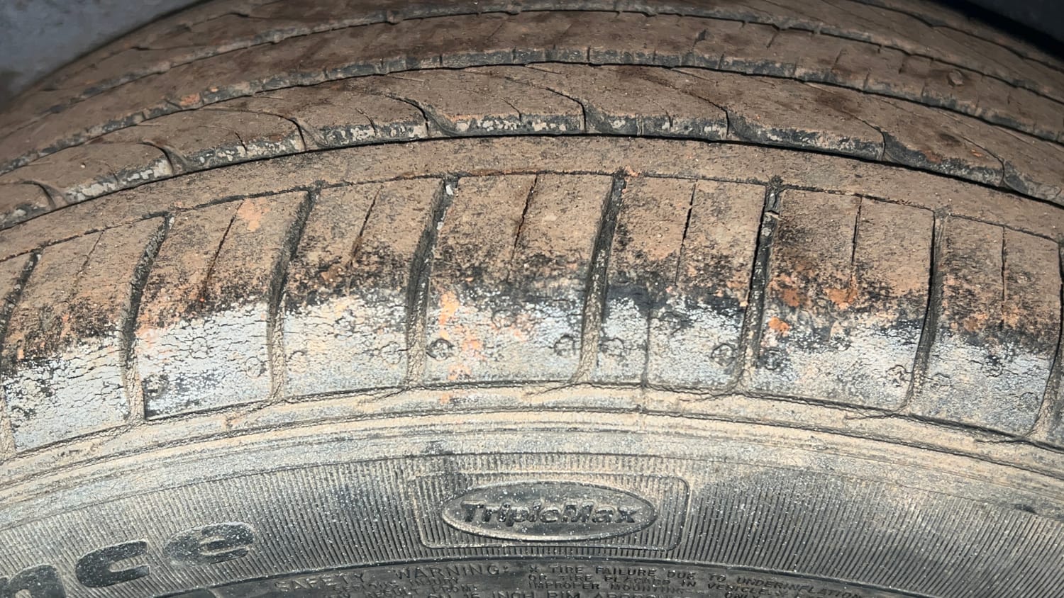 Used 2021 Skoda Rapid Ambition Petrol Manual tyres RIGHT REAR TYRE TREAD VIEW