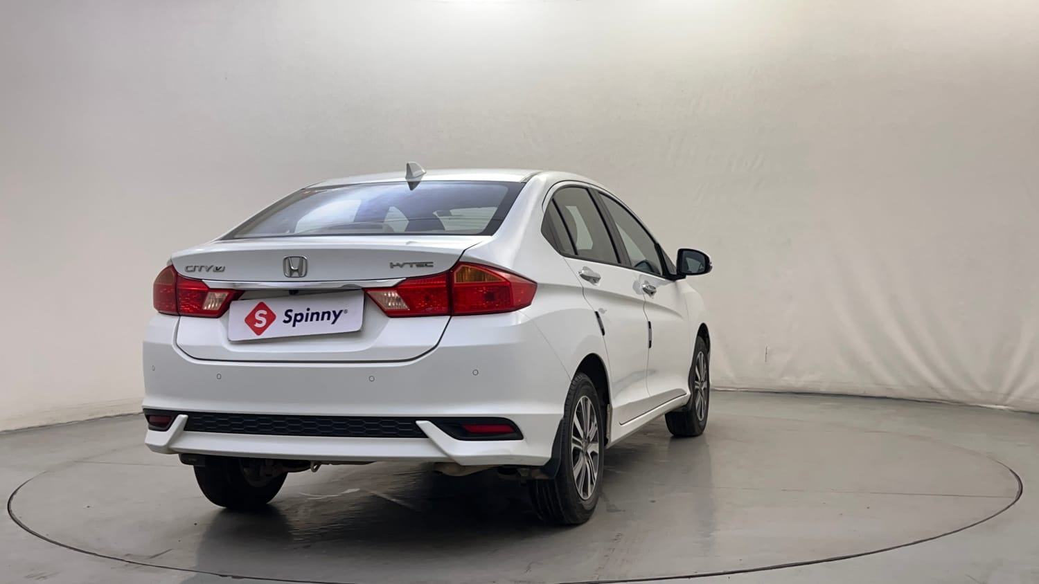 Used 2022 Honda City 4th Generation V Petrol Petrol Manual exterior RIGHT REAR CORNER VIEW