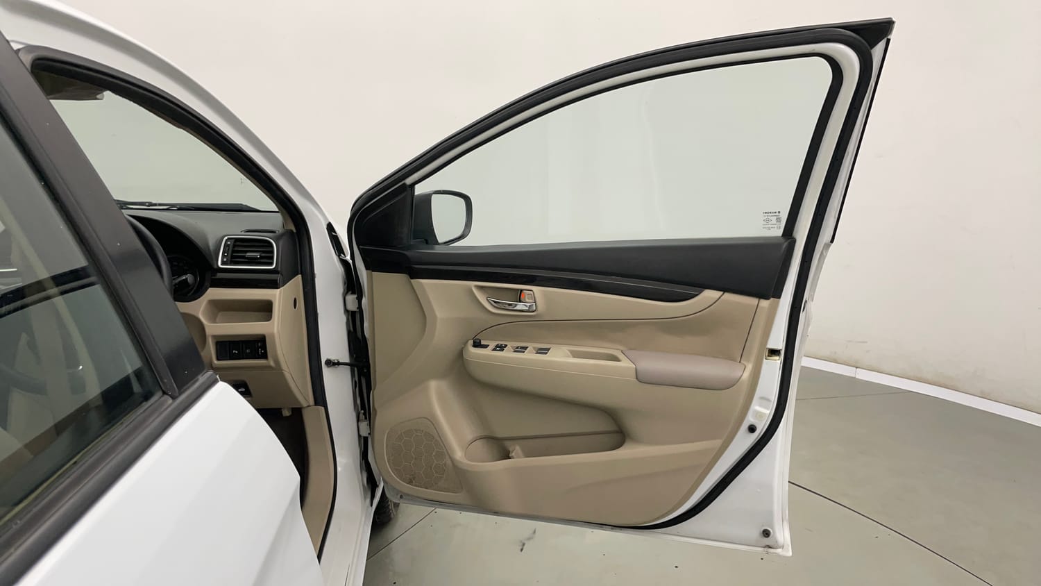 Used 2017 Maruti Suzuki Ciaz VXi+ Petrol Manual interior RIGHT FRONT DOOR OPEN VIEW