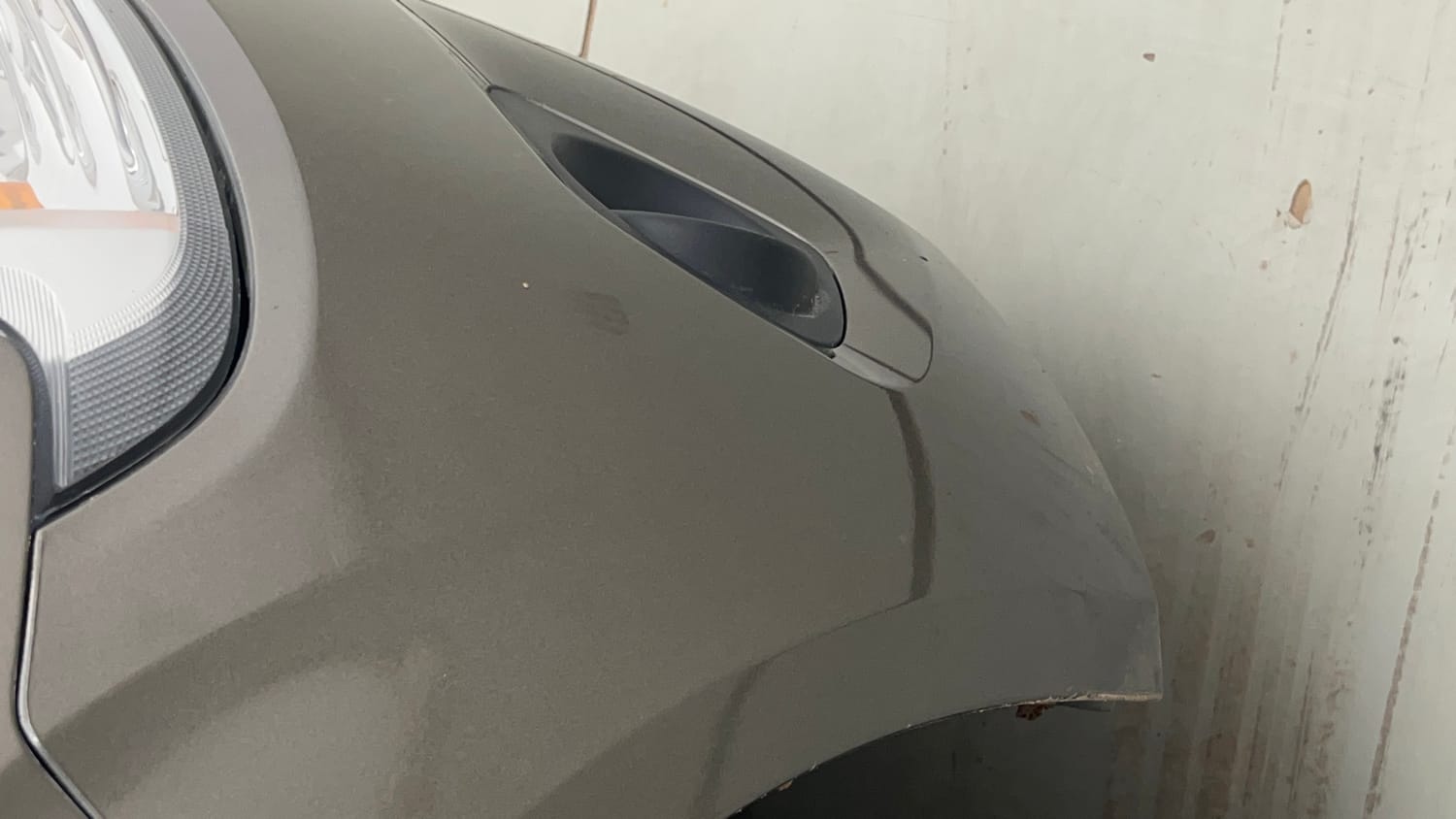 Used 2024 Maruti Suzuki Wagon R ZXI Plus 1.2 Petrol Manual dents MINOR SCRATCH