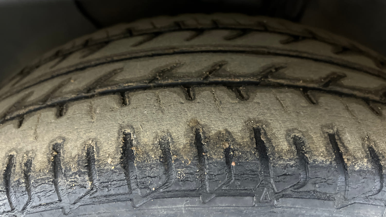 Used 2015 Hyundai i20 Active 1.2 S Petrol Manual tyres LEFT FRONT TYRE TREAD VIEW