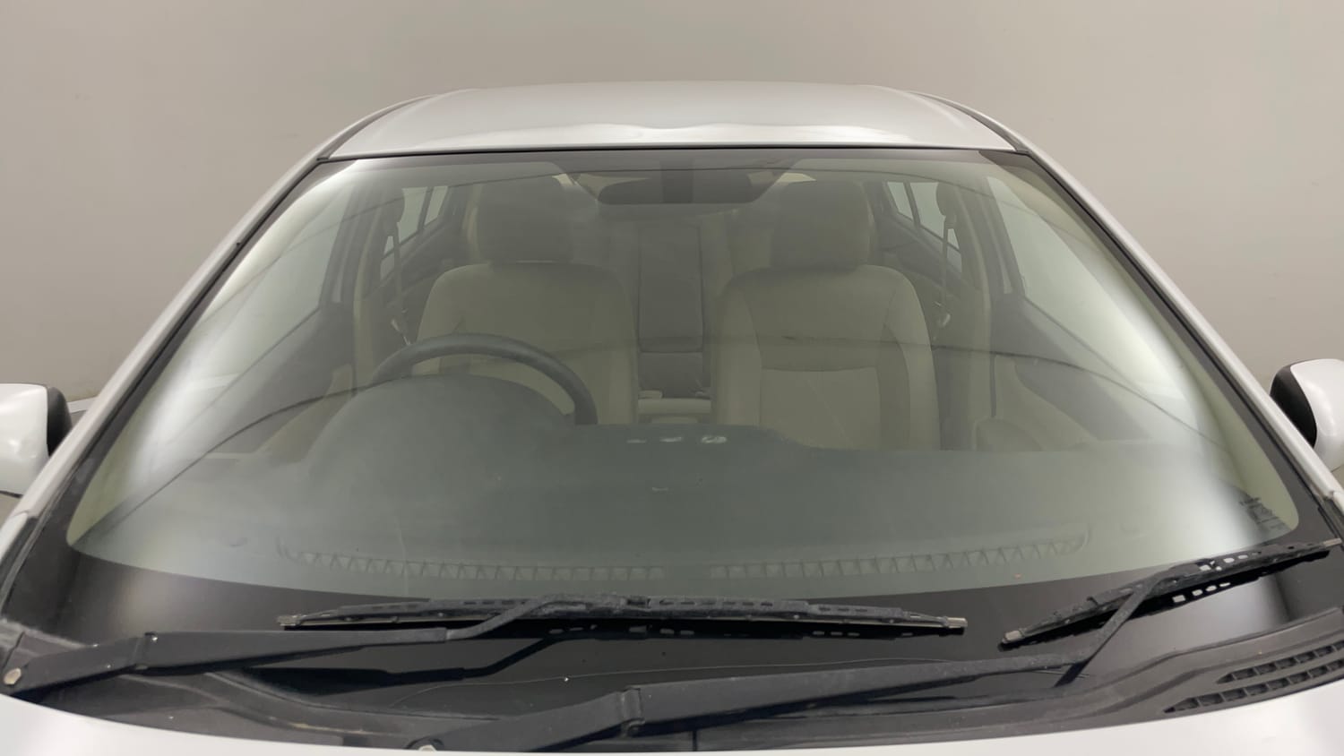Used 2017 Maruti Suzuki Ciaz VXi+ Petrol Manual exterior FRONT WINDSHIELD VIEW