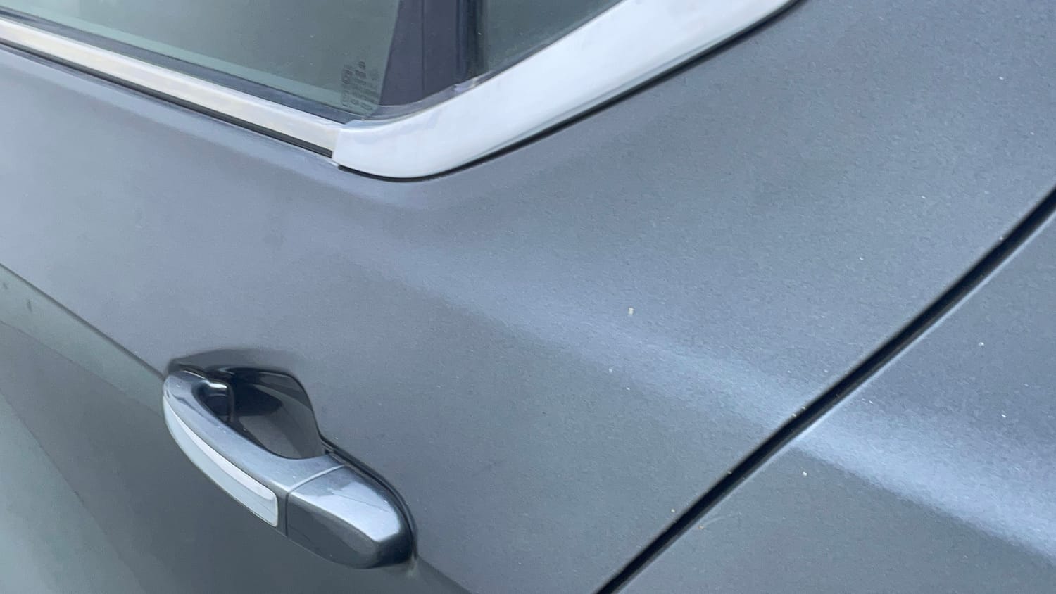 Used 2022 Tata Tigor XZ Plus CNG Cng Manual dents MINOR SCRATCH