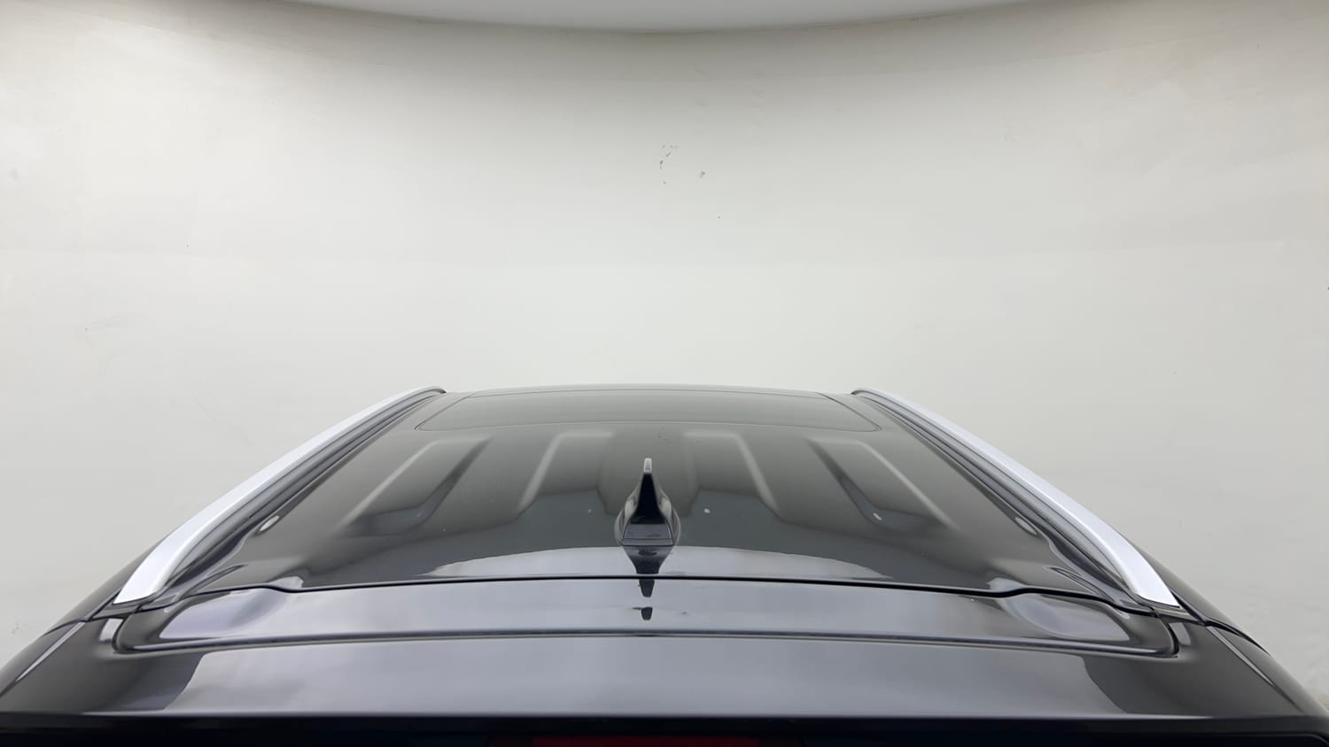Used 2025 Toyota Urban Cruiser Hyryder V Hybrid Hybrid Automatic exterior EXTERIOR ROOF VIEW