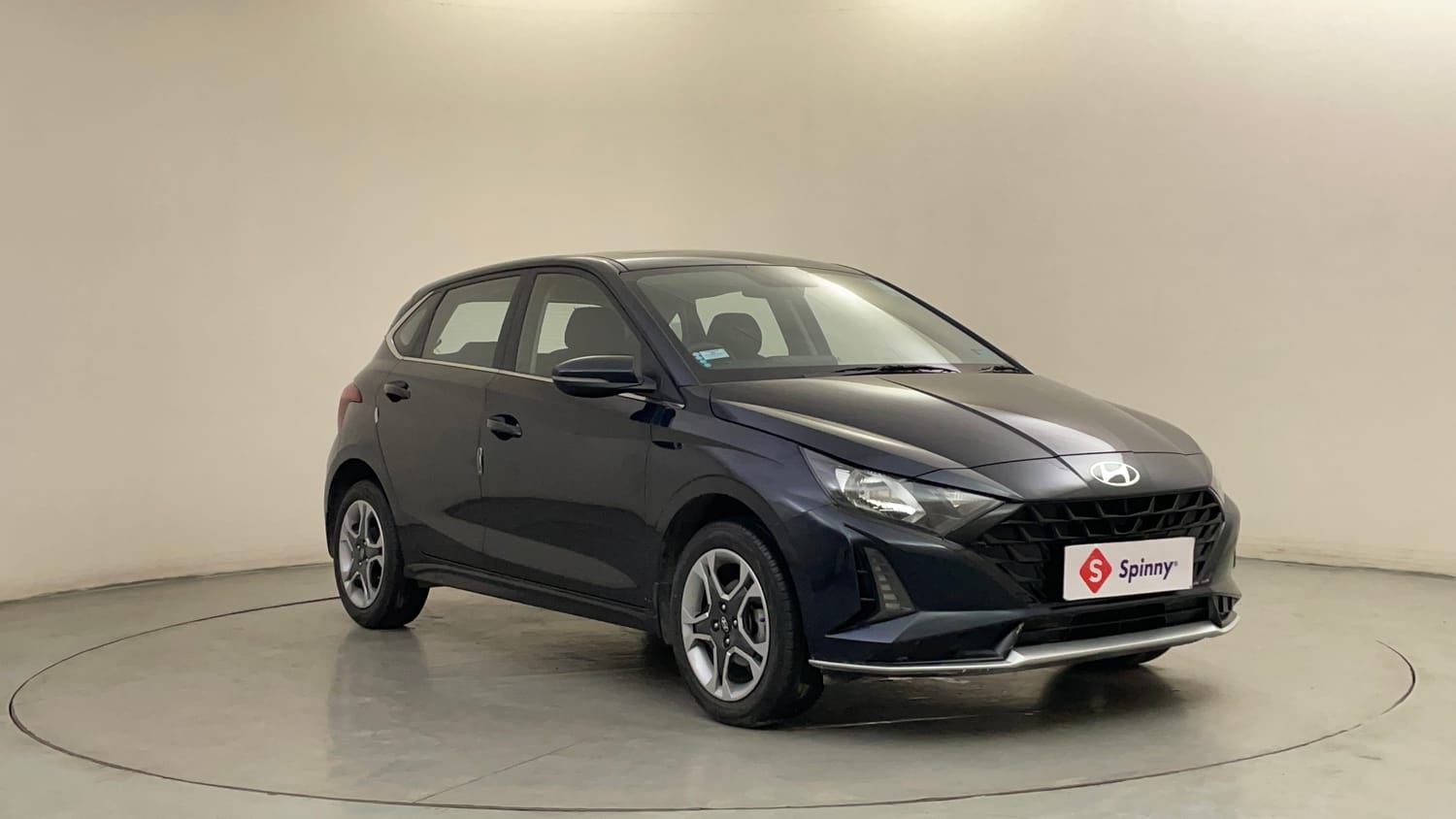 Used 2024 Hyundai i20 Sportz (O) 1.2 IVT Petrol Automatic exterior RIGHT FRONT CORNER VIEW