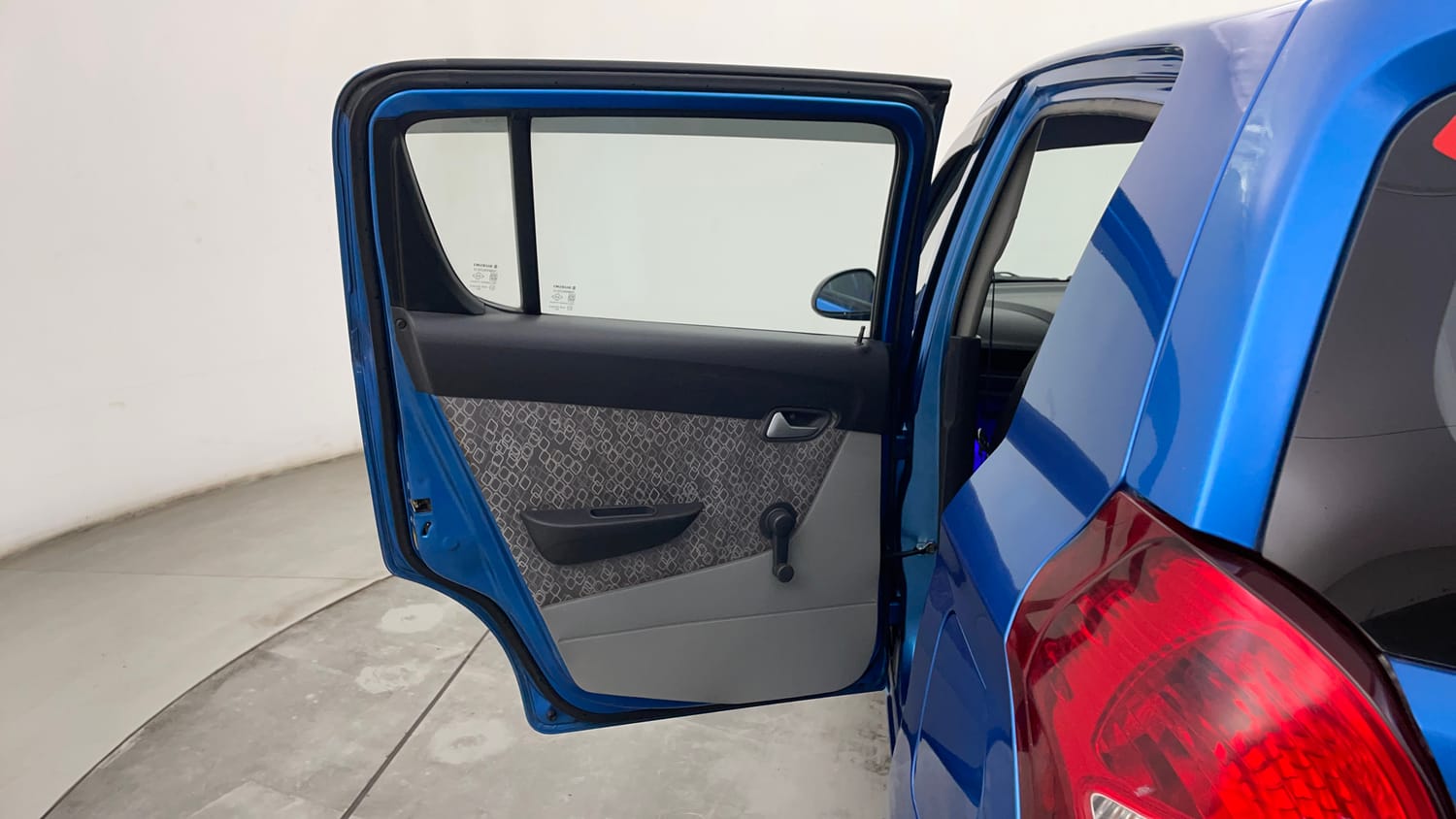 Used 2017 Maruti Suzuki Alto 800 VXi (O) Petrol Manual interior LEFT REAR DOOR OPEN VIEW