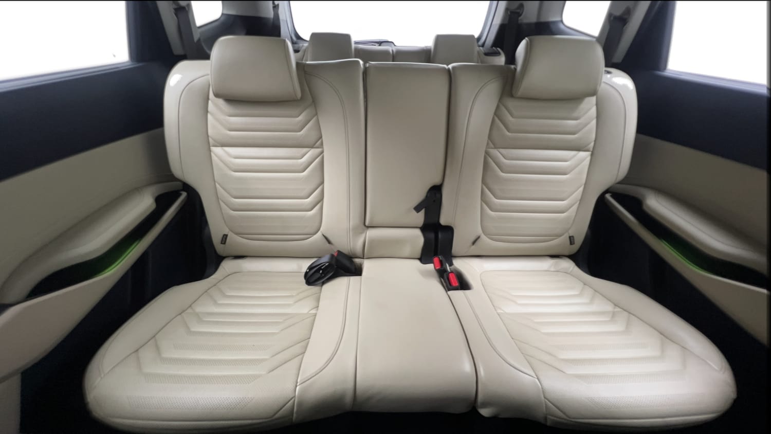 Used 2022 Kia Carens Luxury Plus 1.4 Petrol DCT 7 STR Petrol Automatic interior REAR SEAT CONDITION VIEW