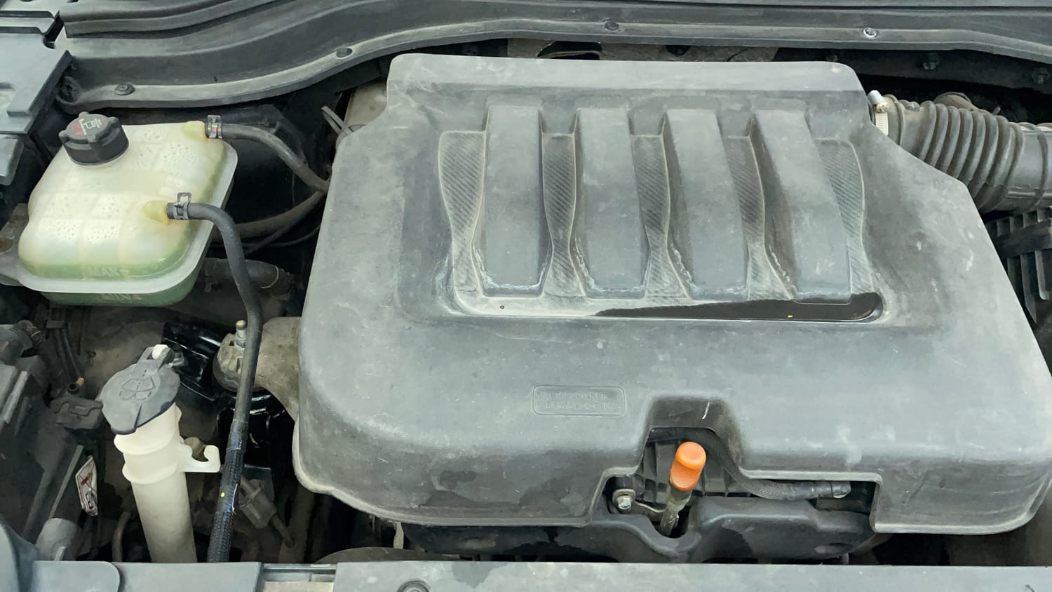 Used 2022 Mahindra XUV700 AX 5 Petrol AT 5 STR Petrol Automatic engine ENGINE RIGHT SIDE VIEW