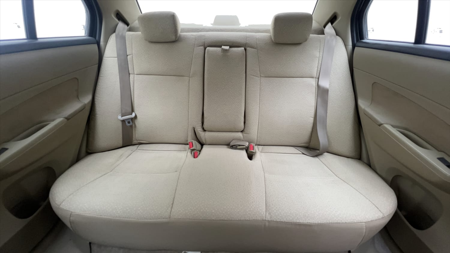 Used 2014 Maruti Suzuki Swift Dzire VXI Petrol Manual interior REAR SEAT CONDITION VIEW