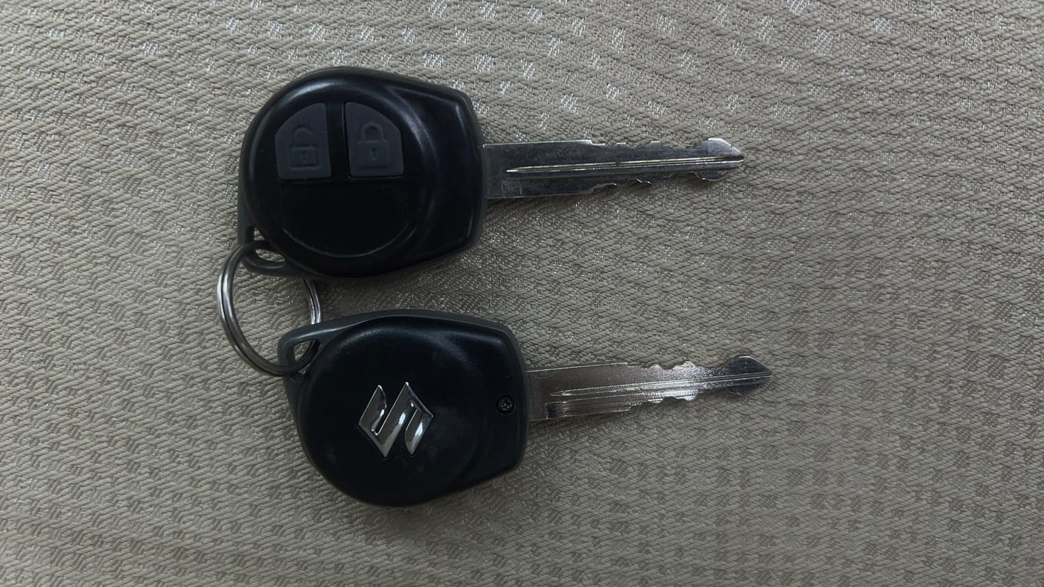 Used 2013 Maruti Suzuki Swift Dzire VXI Petrol Manual extra CAR KEY VIEW
