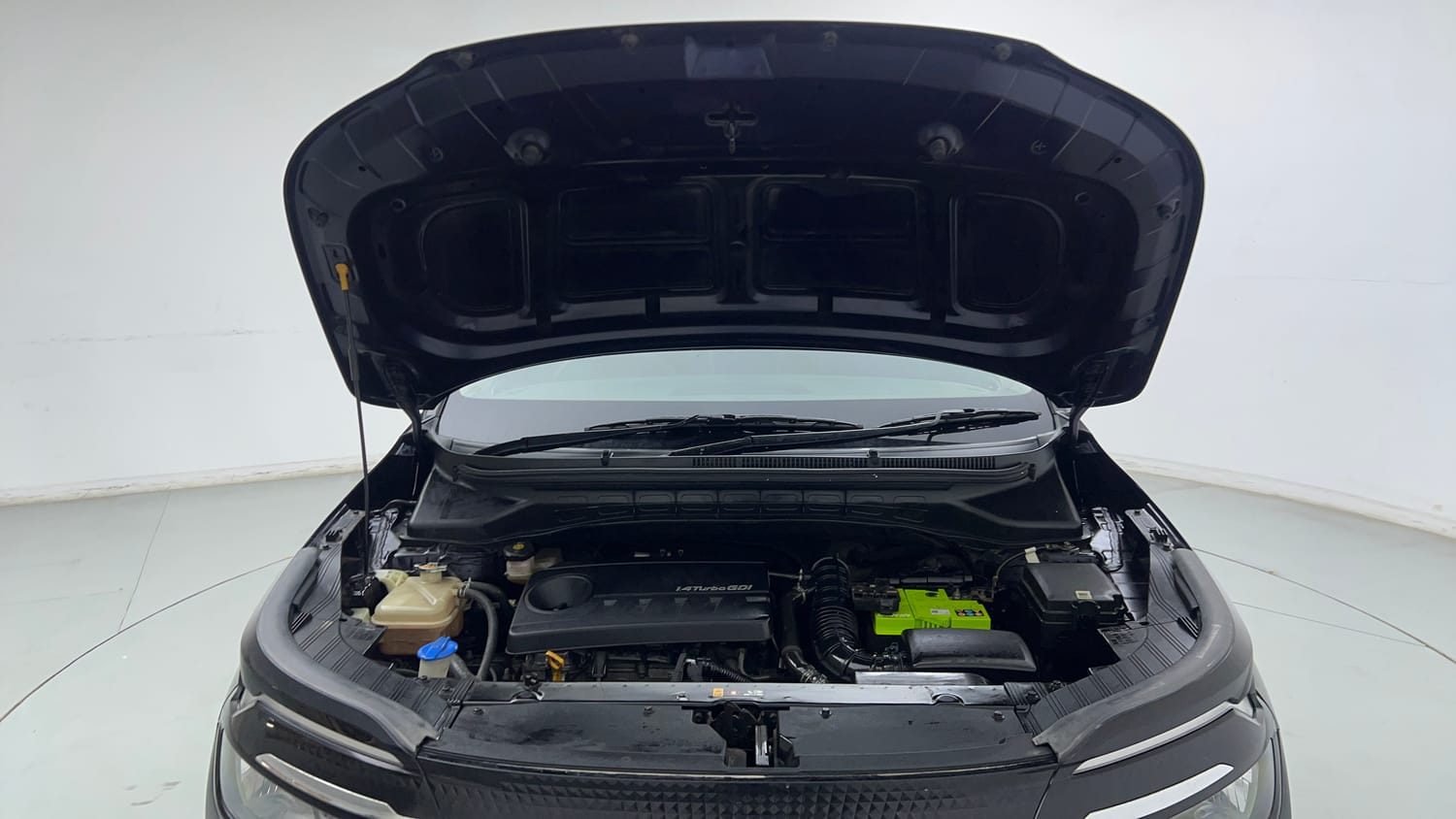 Used 2022 Kia Carens Prestige Plus 1.4 Petrol DCT 7 STR Petrol Automatic engine ENGINE & BONNET OPEN FRONT VIEW