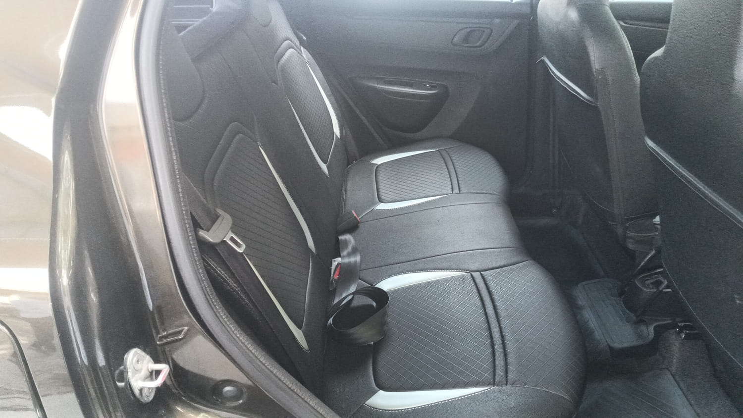 Used 2025 Renault Kwid RXT 1.0L Petrol Manual interior REAR SEAT CONDITION VIEW