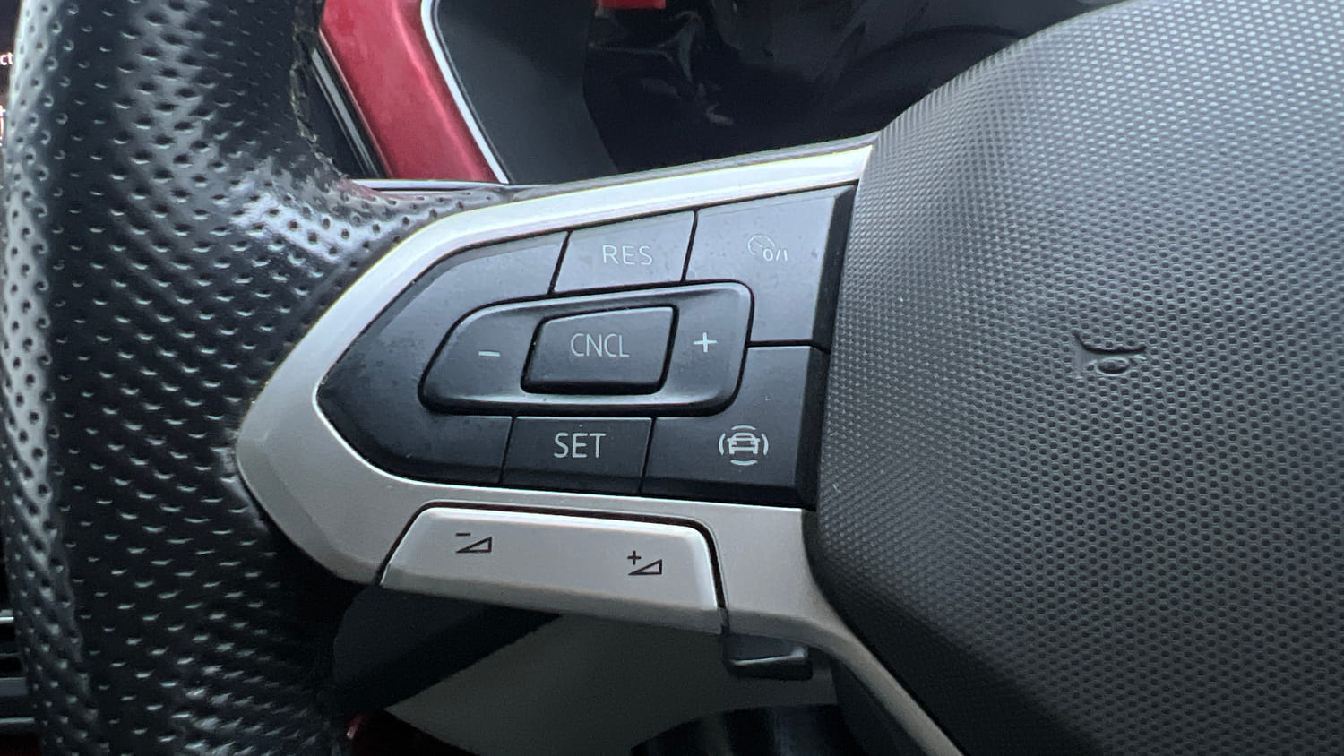 Used 2022 Volkswagen Taigun GT Plus 1.5 TSI DSG Petrol Automatic top_features Cruise control