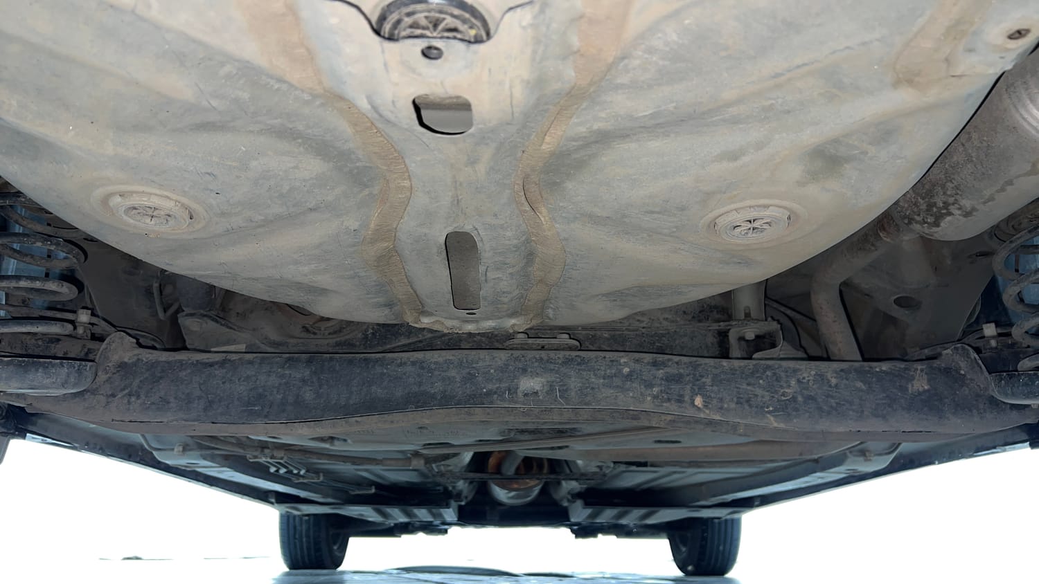 Used 2023 Maruti Suzuki Baleno Delta MT Petrol Manual extra REAR UNDERBODY VIEW (TAKEN FROM REAR)
