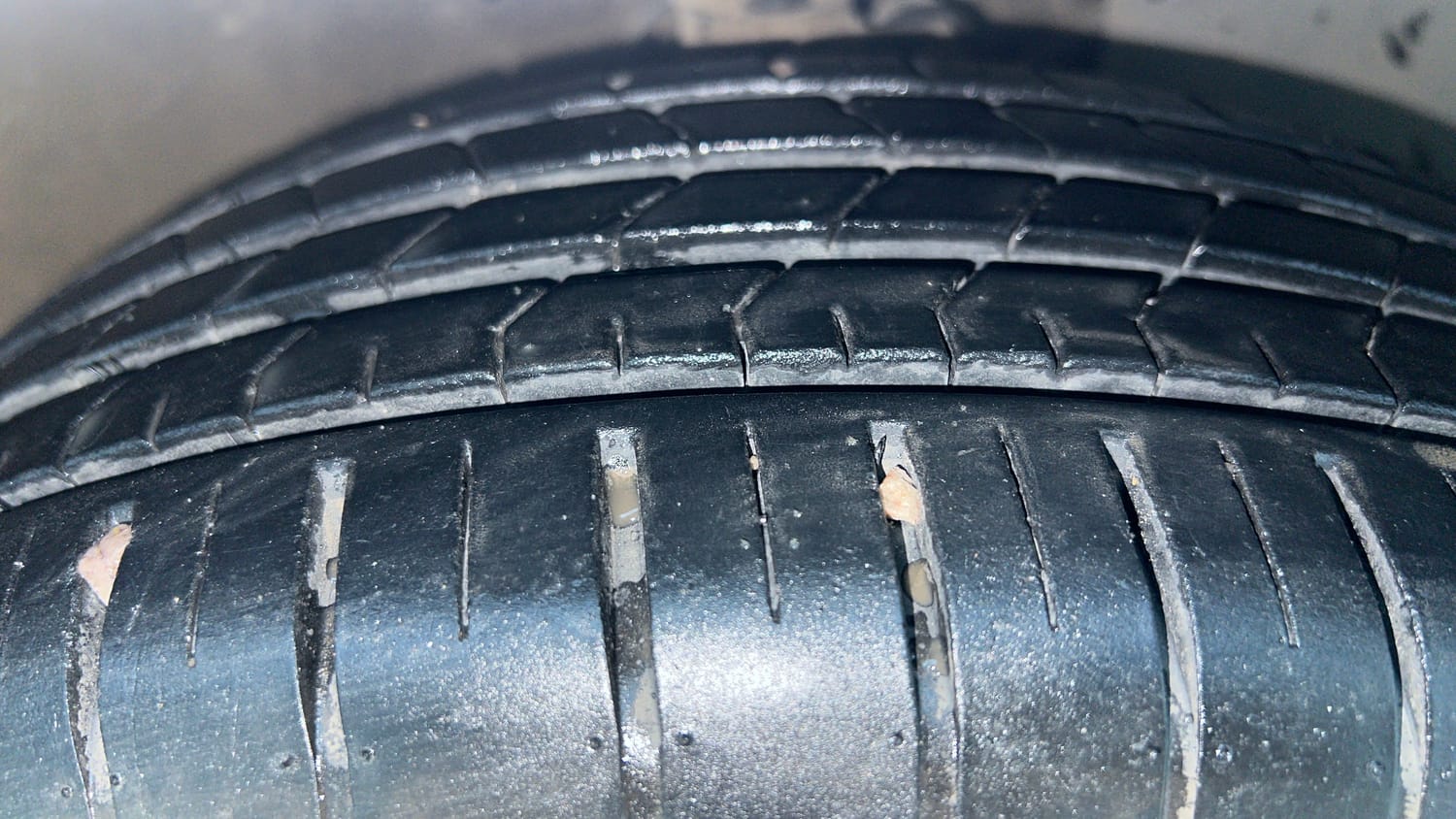 Used 2022 Maruti Suzuki Ignis Sigma 1.2 MT Petrol Manual tyres RIGHT FRONT TYRE TREAD VIEW