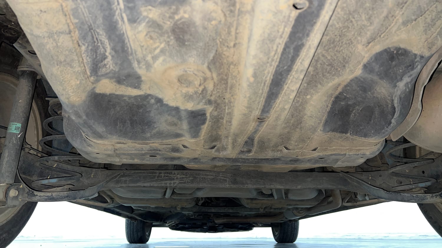 Used 2023 Honda City V CVT Petrol Petrol Automatic extra REAR UNDERBODY VIEW (TAKEN FROM REAR)