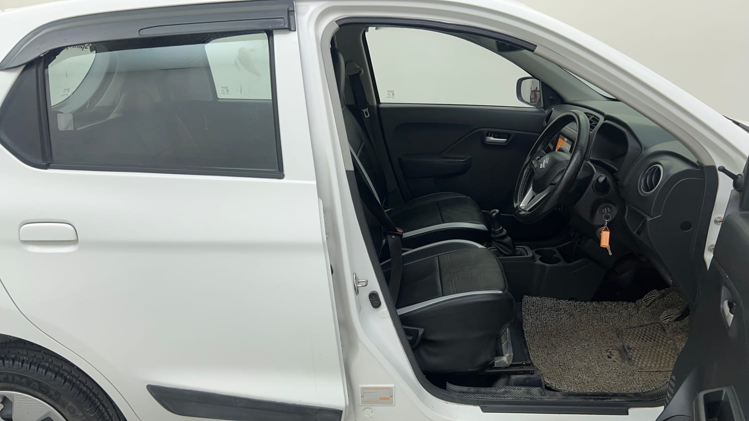 Used 2024 Maruti Suzuki Alto K10 VXi Plus Petrol Manual interior RIGHT SIDE FRONT DOOR CABIN VIEW