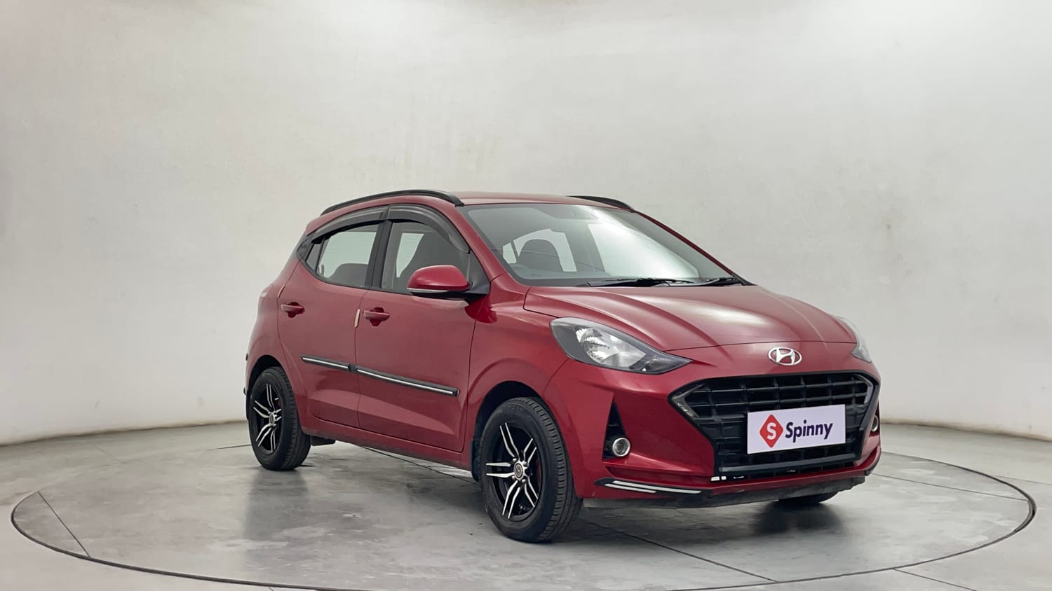 Used 2023 Hyundai Grand i10 Nios Sportz 1.2 Kappa VTVT Petrol Manual exterior RIGHT FRONT CORNER VIEW