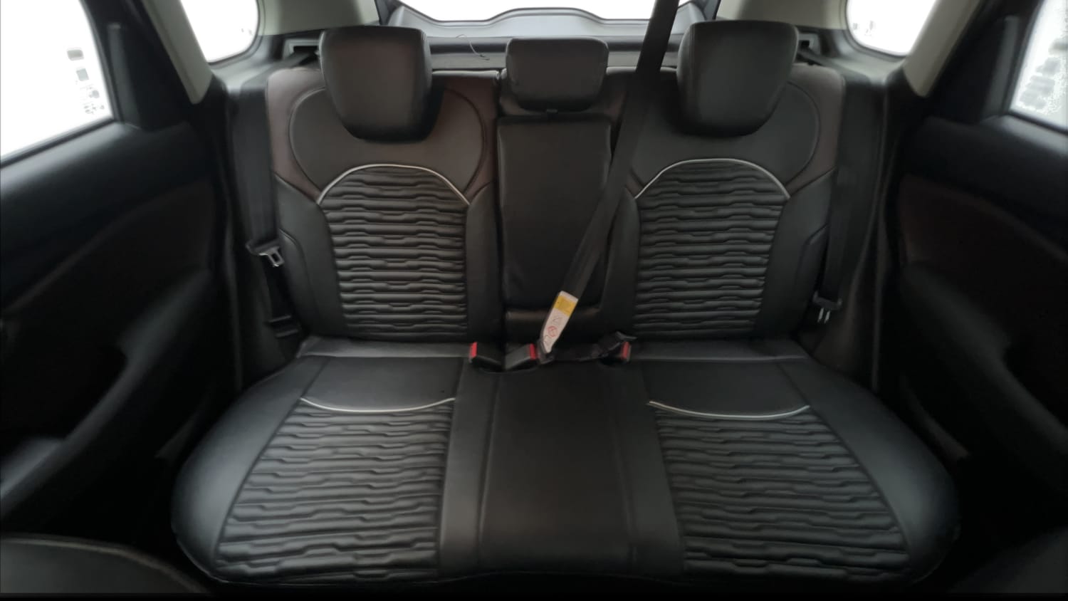 Used 2026 Maruti Suzuki Grand Vitara Delta Smart Hybrid Petrol Manual interior REAR SEAT CONDITION VIEW