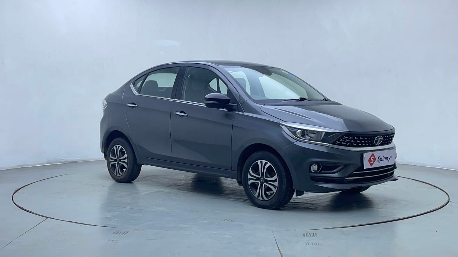 Used 2022 Tata Tigor XZ Plus CNG Cng Manual exterior RIGHT FRONT CORNER VIEW