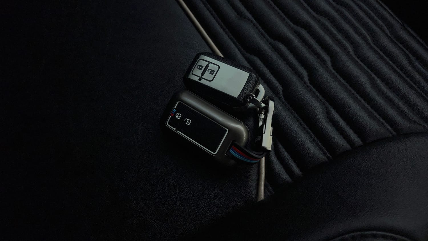 Used 2024 Maruti Suzuki Grand Vitara Zeta Smart Hybrid AT Petrol Automatic extra CAR KEY VIEW