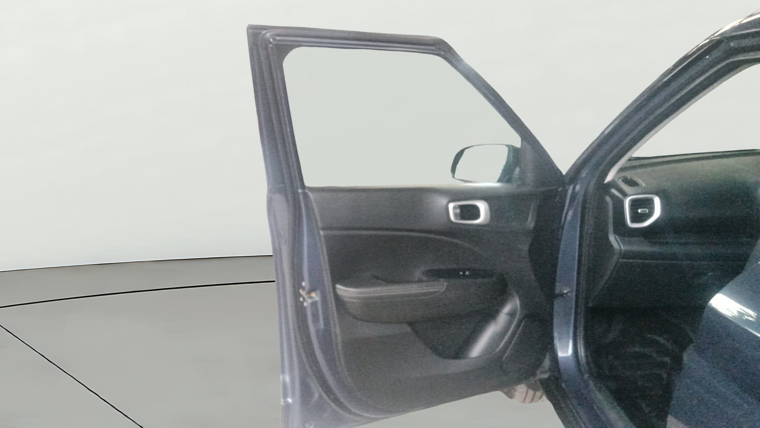 Used 2019 Hyundai Venue SX 1.4 (O) CRDi Diesel Manual interior LEFT FRONT DOOR OPEN VIEW
