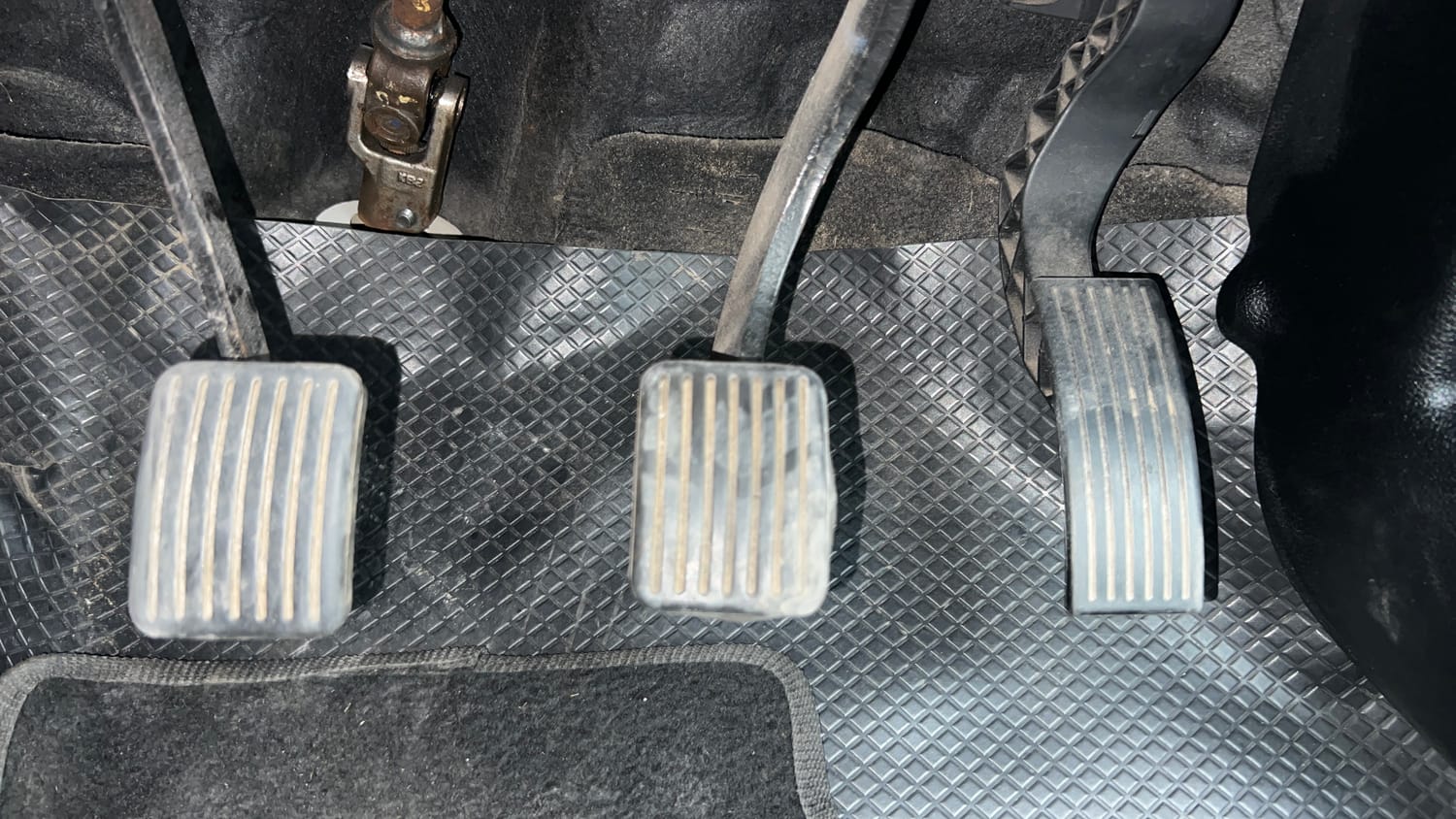 Used 2018 Hyundai Santro Magna Petrol Manual interior PEDALS VIEW