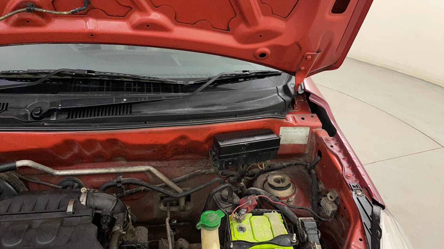 Used 2019 maruti-suzuki Alto K10 VXi (O) AMT Petrol Automatic engine ENGINE LEFT SIDE HINGE & APRON VIEW