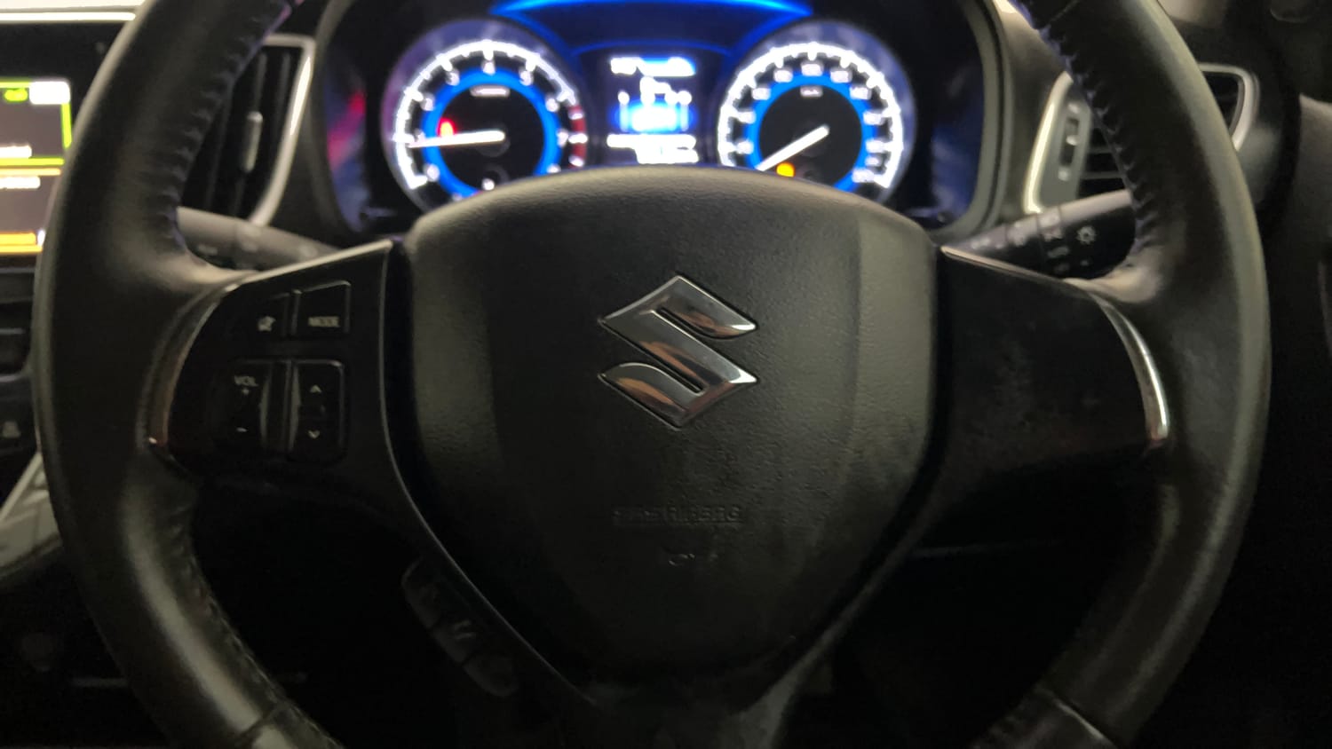 Used 2019 Maruti Suzuki Baleno Alpha 1.2 AT Petrol Automatic top_features Airbags