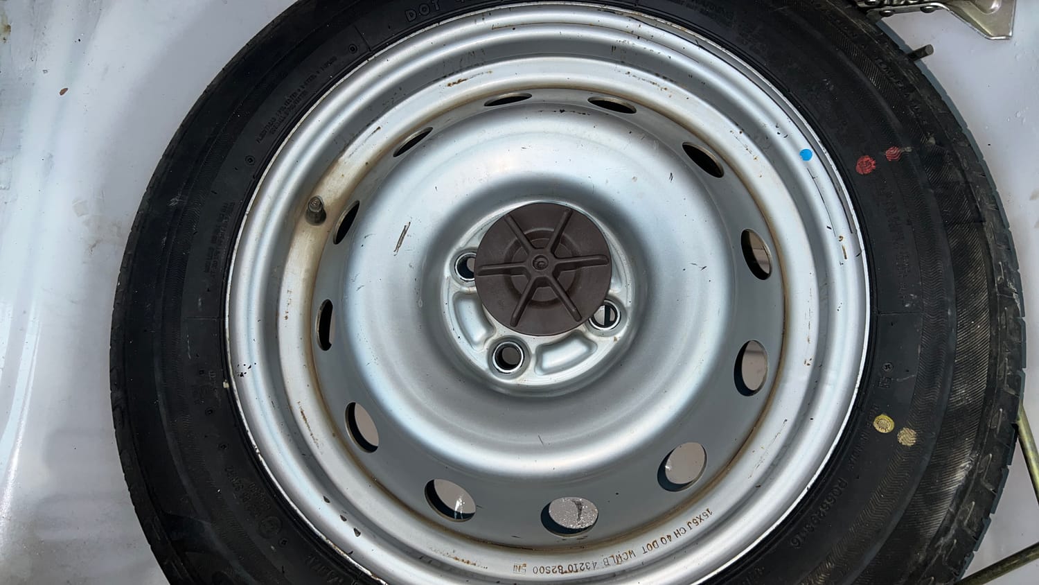 Used 2022 Maruti Suzuki Ignis Sigma 1.2 MT Petrol Manual tyres SPARE TYRE VIEW