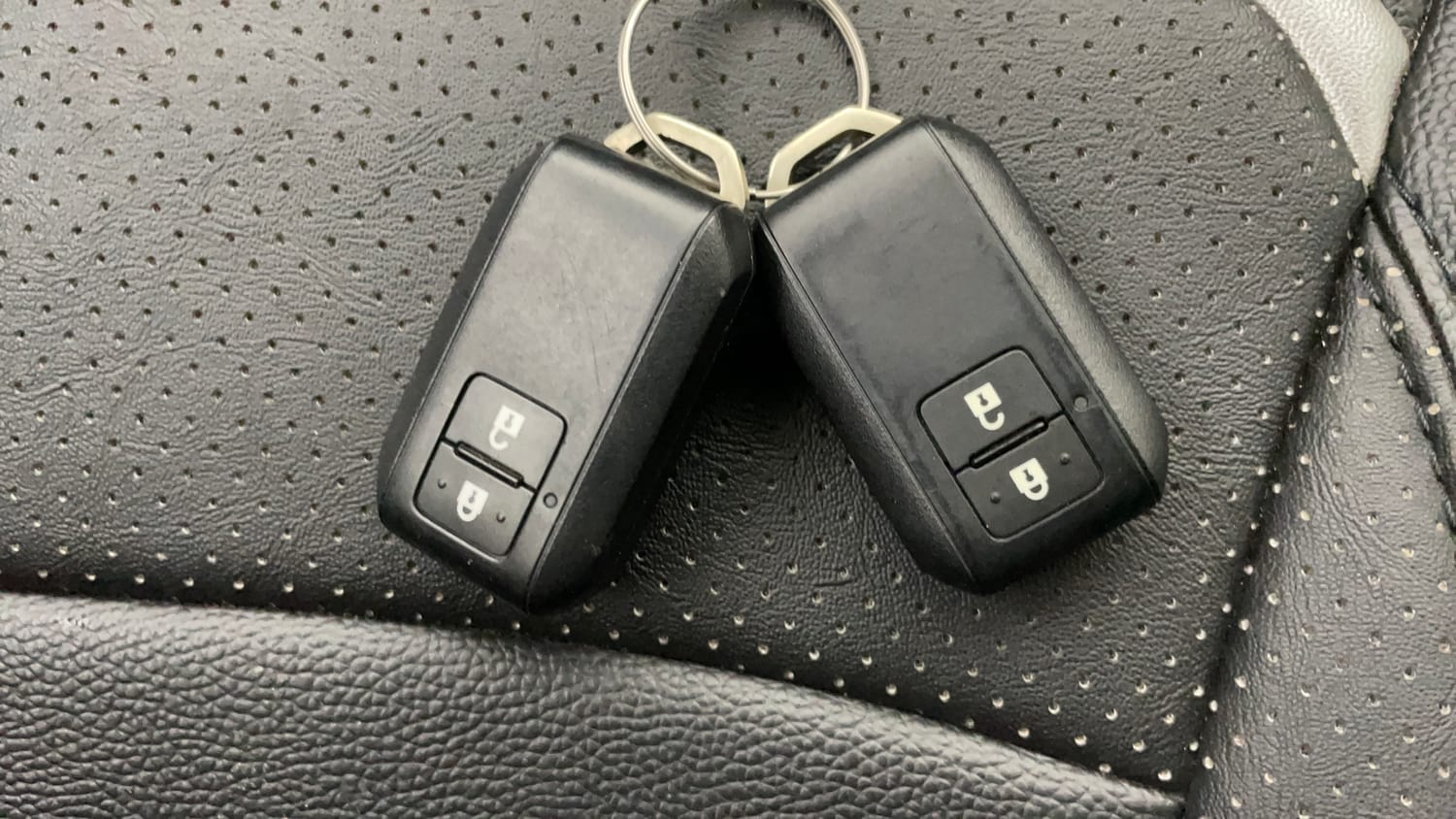 Used 2022 Maruti Suzuki XL6 Zeta MT Petrol Petrol Manual extra CAR KEY VIEW