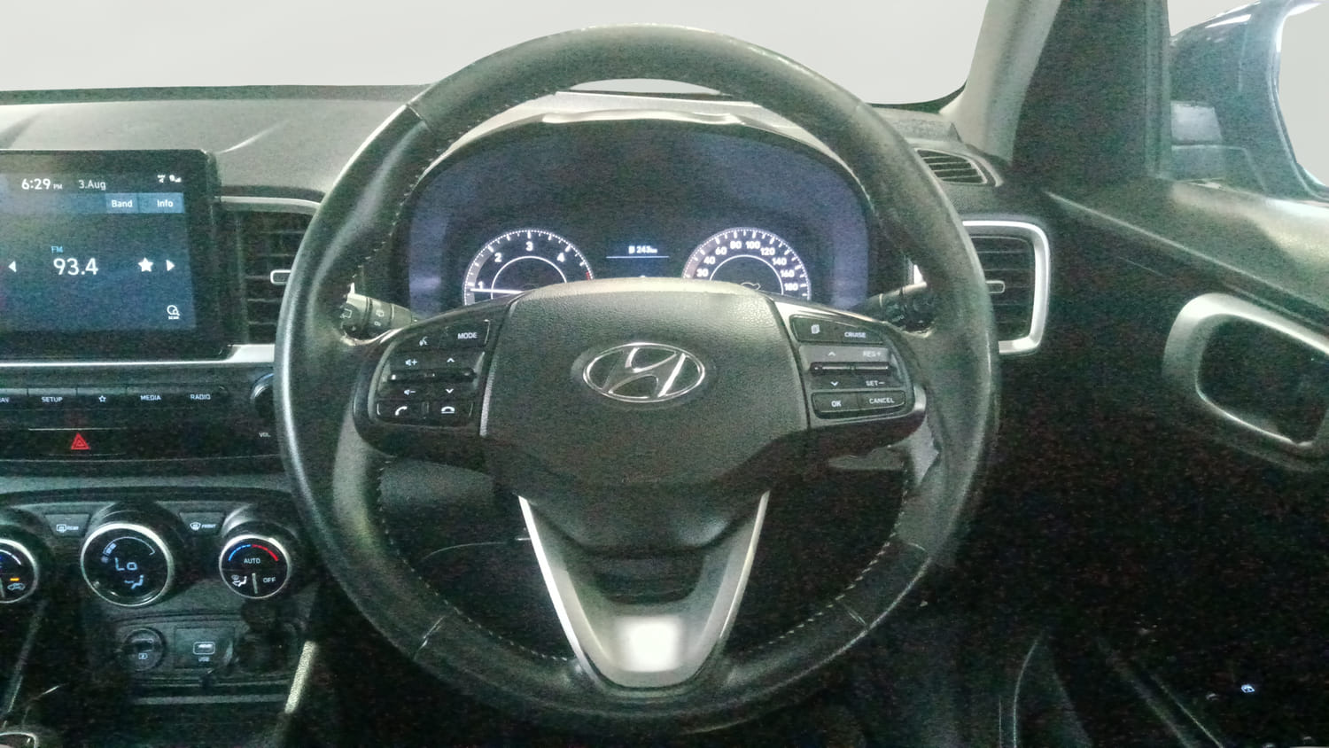 Used 2019 Hyundai Venue SX 1.4 (O) CRDi Diesel Manual interior STEERING VIEW