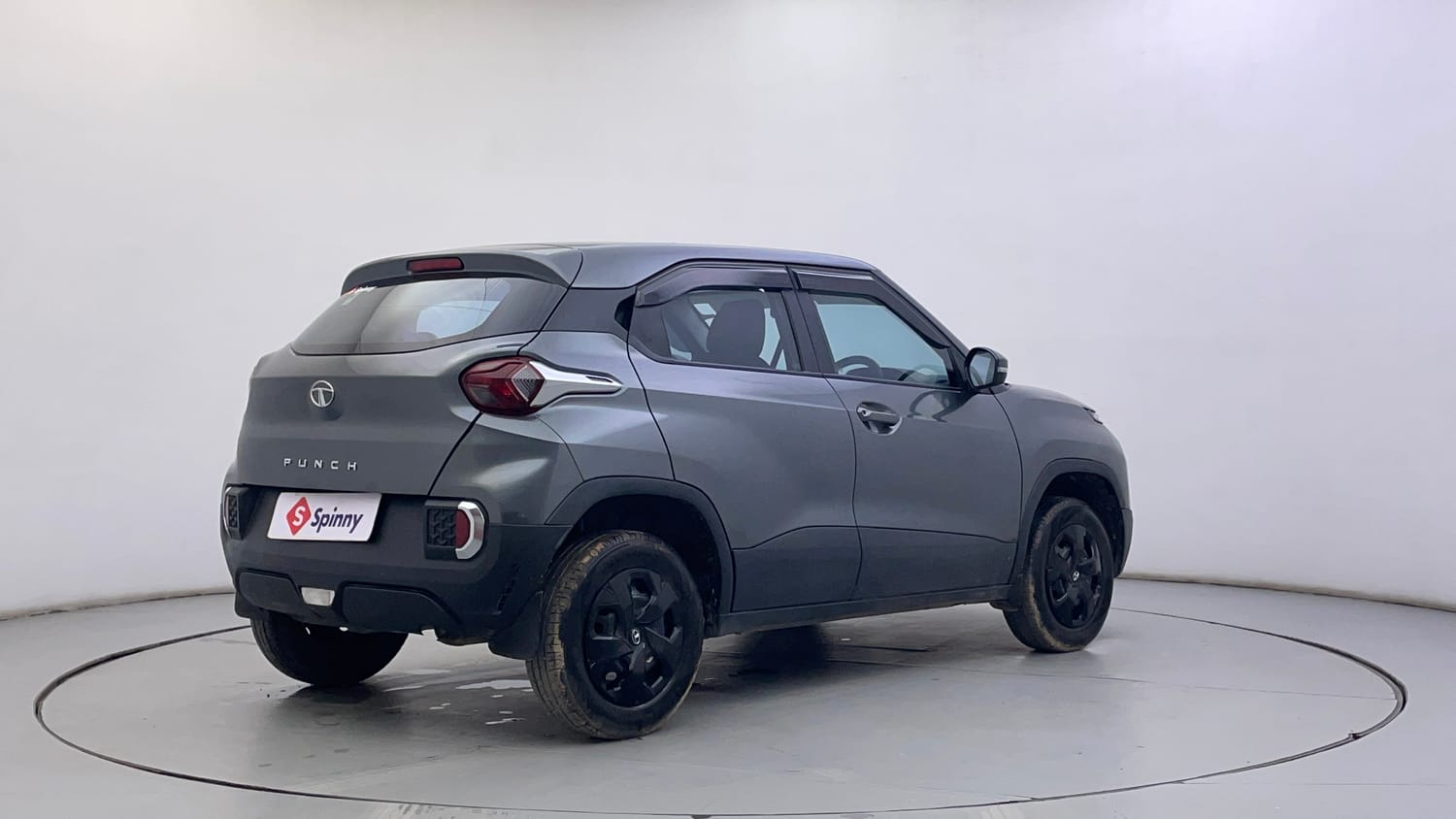 Used 2022 Tata Punch Adventure MT Petrol Manual exterior RIGHT REAR CORNER VIEW