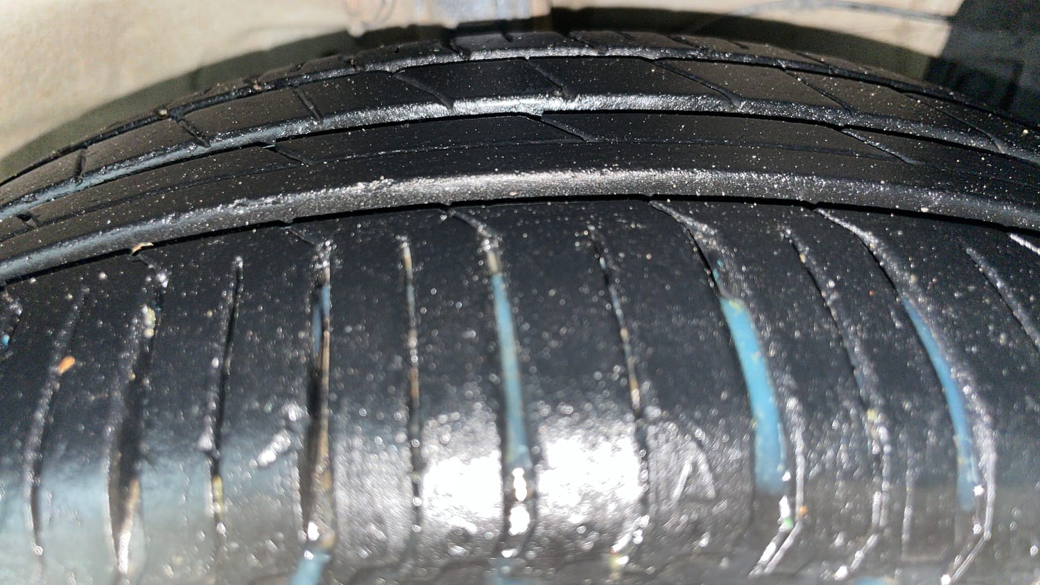 Used 2017 Maruti Suzuki Ciaz VXi+ Petrol Manual tyres RIGHT FRONT TYRE TREAD VIEW