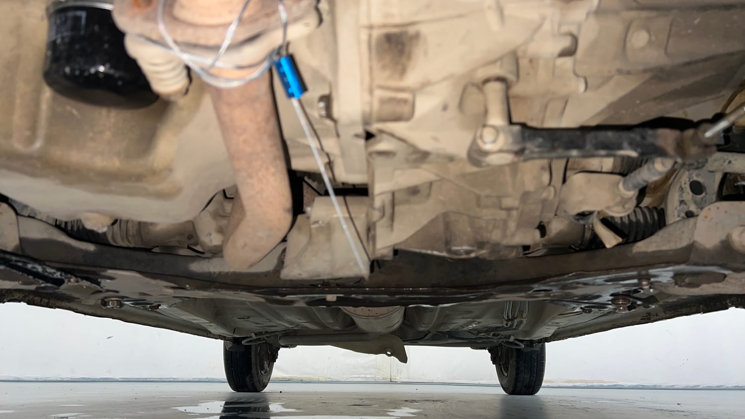 Used 2020 Maruti Suzuki Wagon R 1.0 VXi 1.0 Petrol Manual extra FRONT LEFT UNDERBODY VIEW
