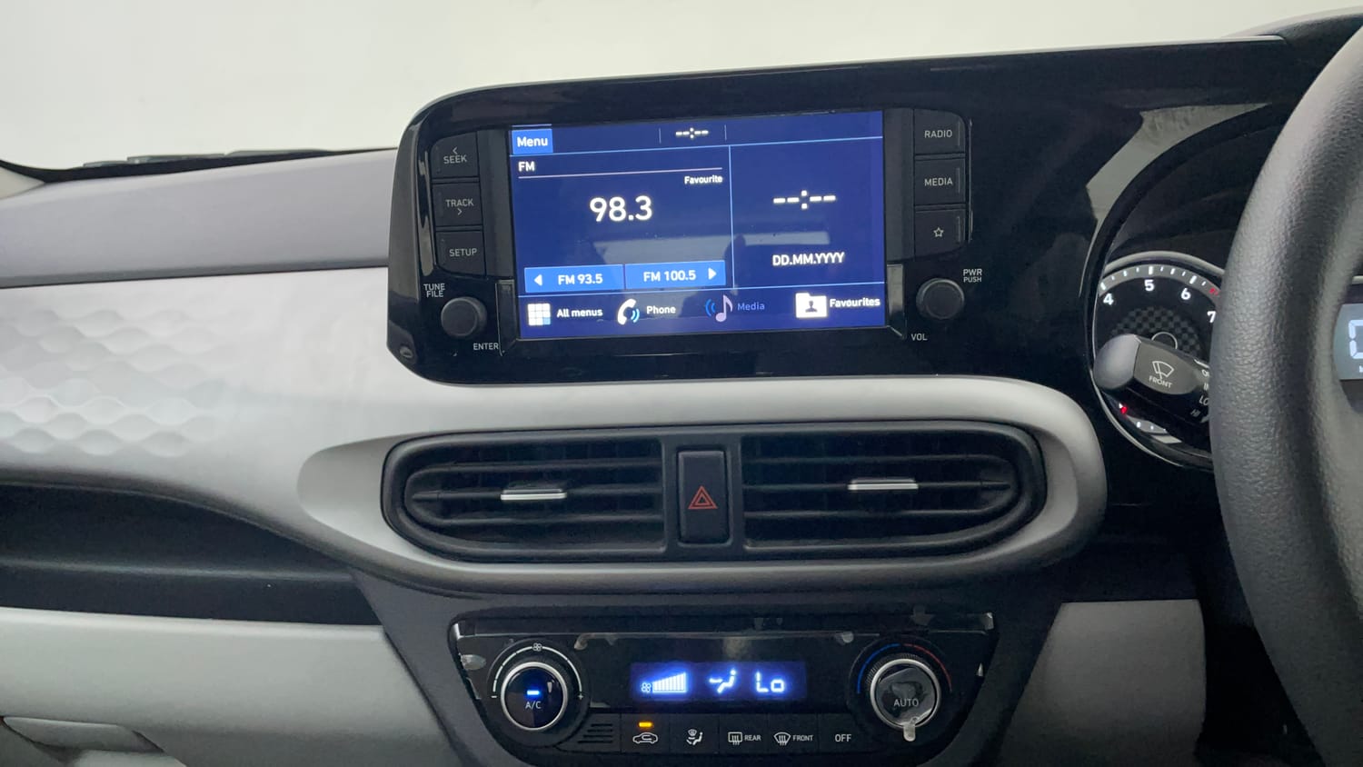 Used 2023 Hyundai Grand i10 Nios Sportz 1.2 Kappa VTVT Petrol Manual interior MUSIC SYSTEM & AC CONTROL VIEW