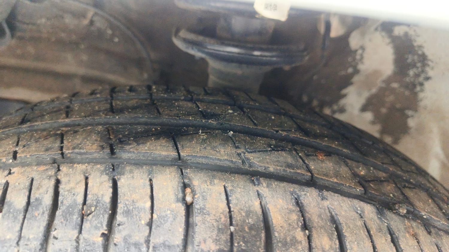 Used 2023 Maruti Suzuki S-Presso VXi Plus (O) AMT Petrol Automatic tyres LEFT FRONT TYRE TREAD VIEW