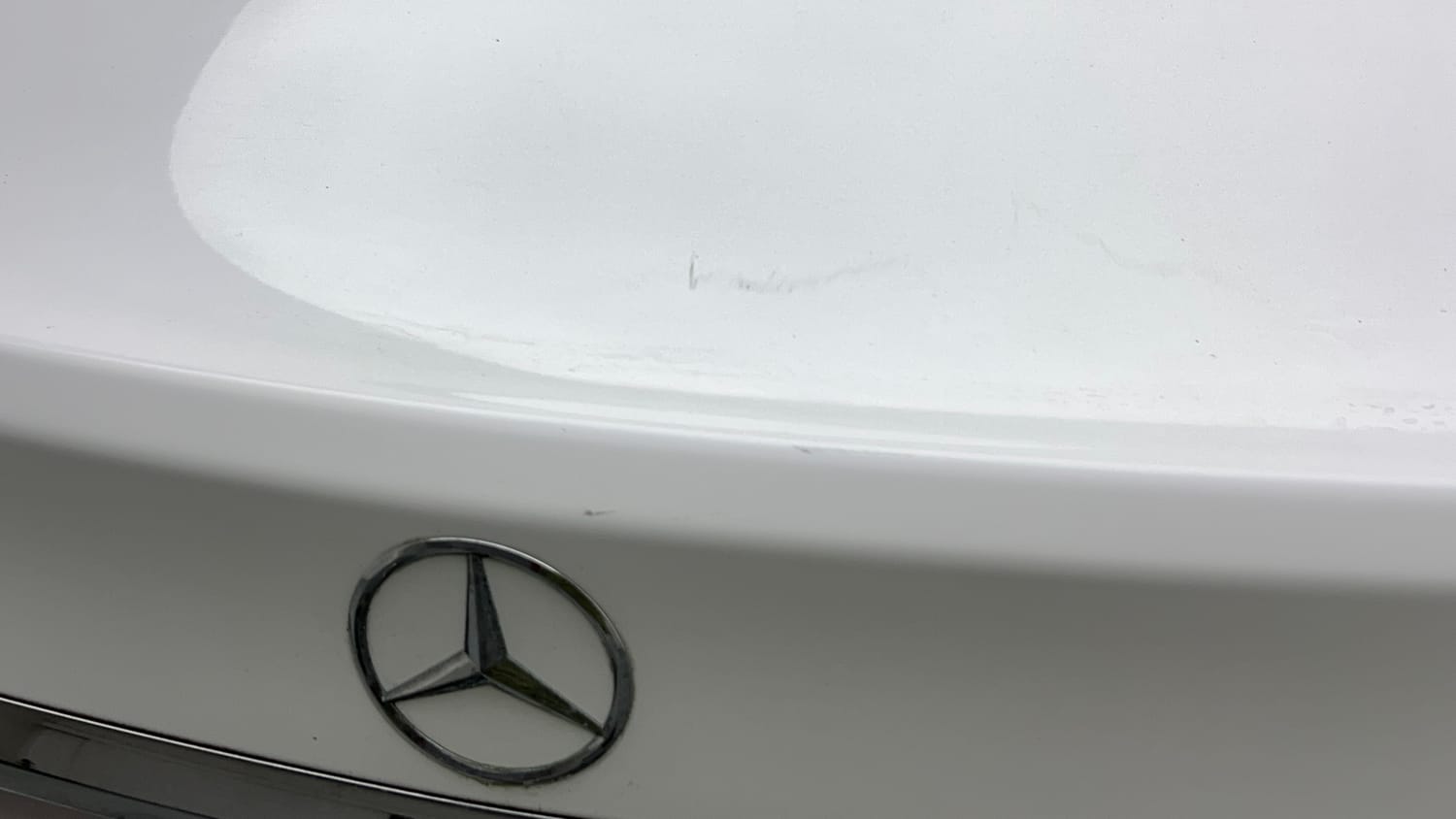Used 2015 Mercedes-Benz C-Class C 200 Avantgarde Petrol Automatic dents MINOR SCRATCH