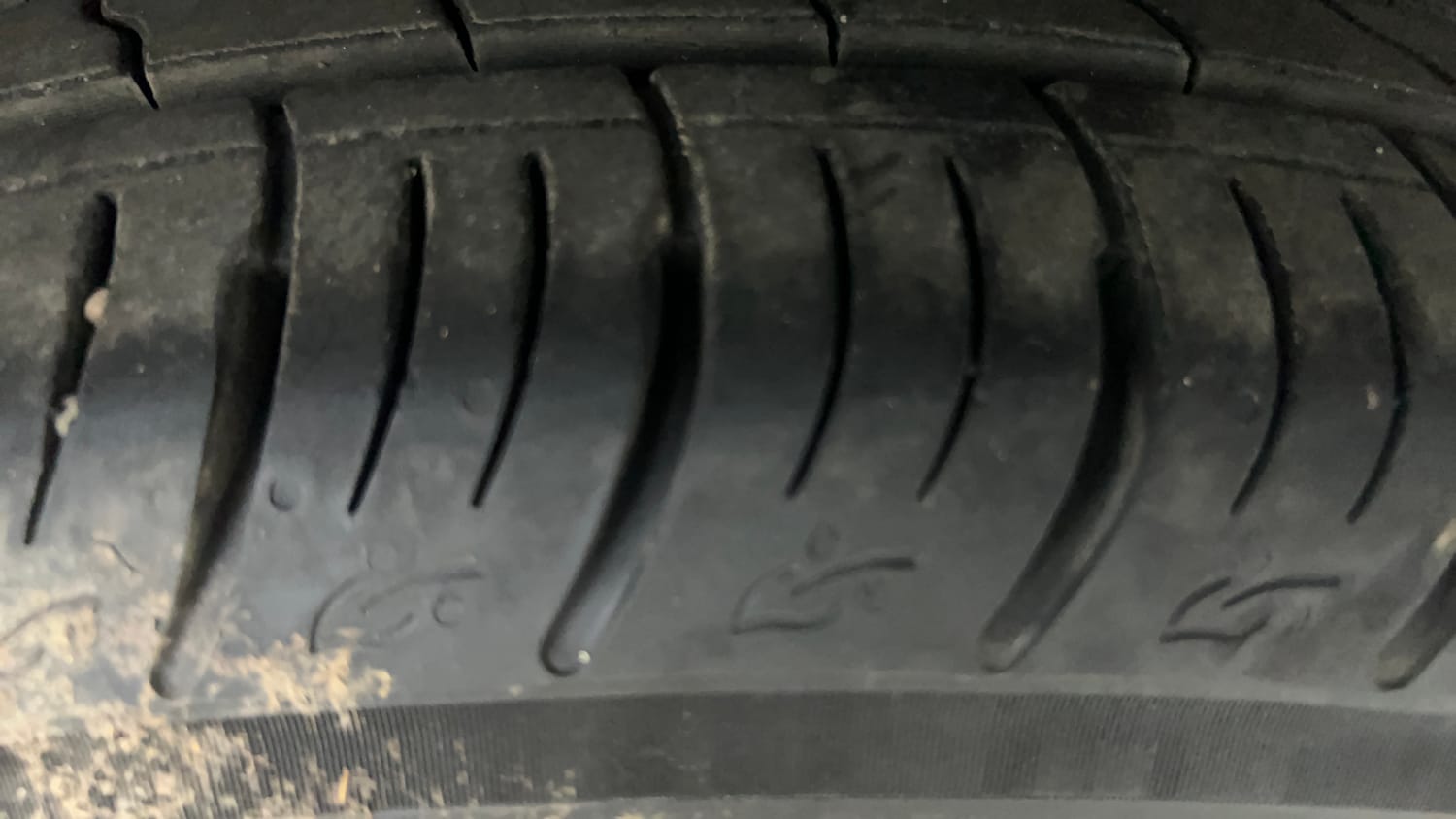 Used 2019 kia Seltos GTX Plus DCT 1.4 Petrol Automatic tyres RIGHT FRONT TYRE TREAD VIEW
