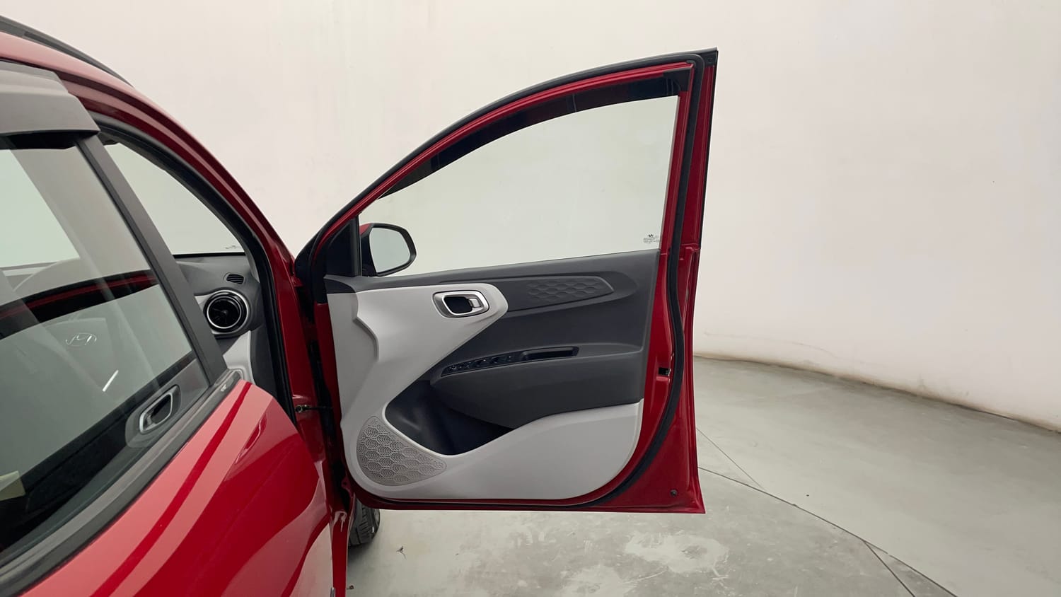 Used 2023 Hyundai Grand i10 Nios Sportz 1.2 Kappa VTVT Petrol Manual interior RIGHT FRONT DOOR OPEN VIEW