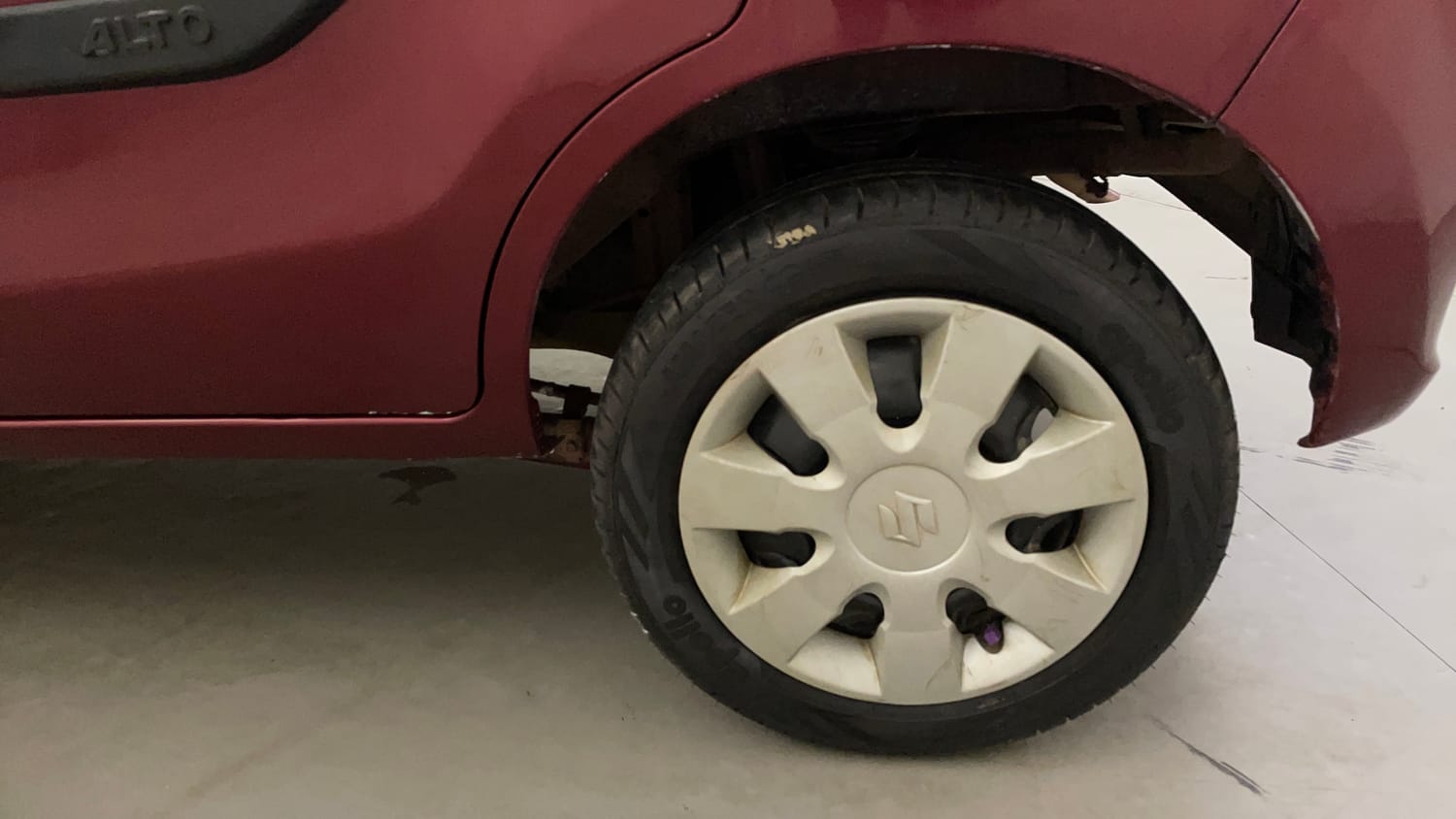 Used 2019 maruti-suzuki Alto K10 VXi (O) AMT Petrol Automatic tyres LEFT REAR TYRE RIM VIEW