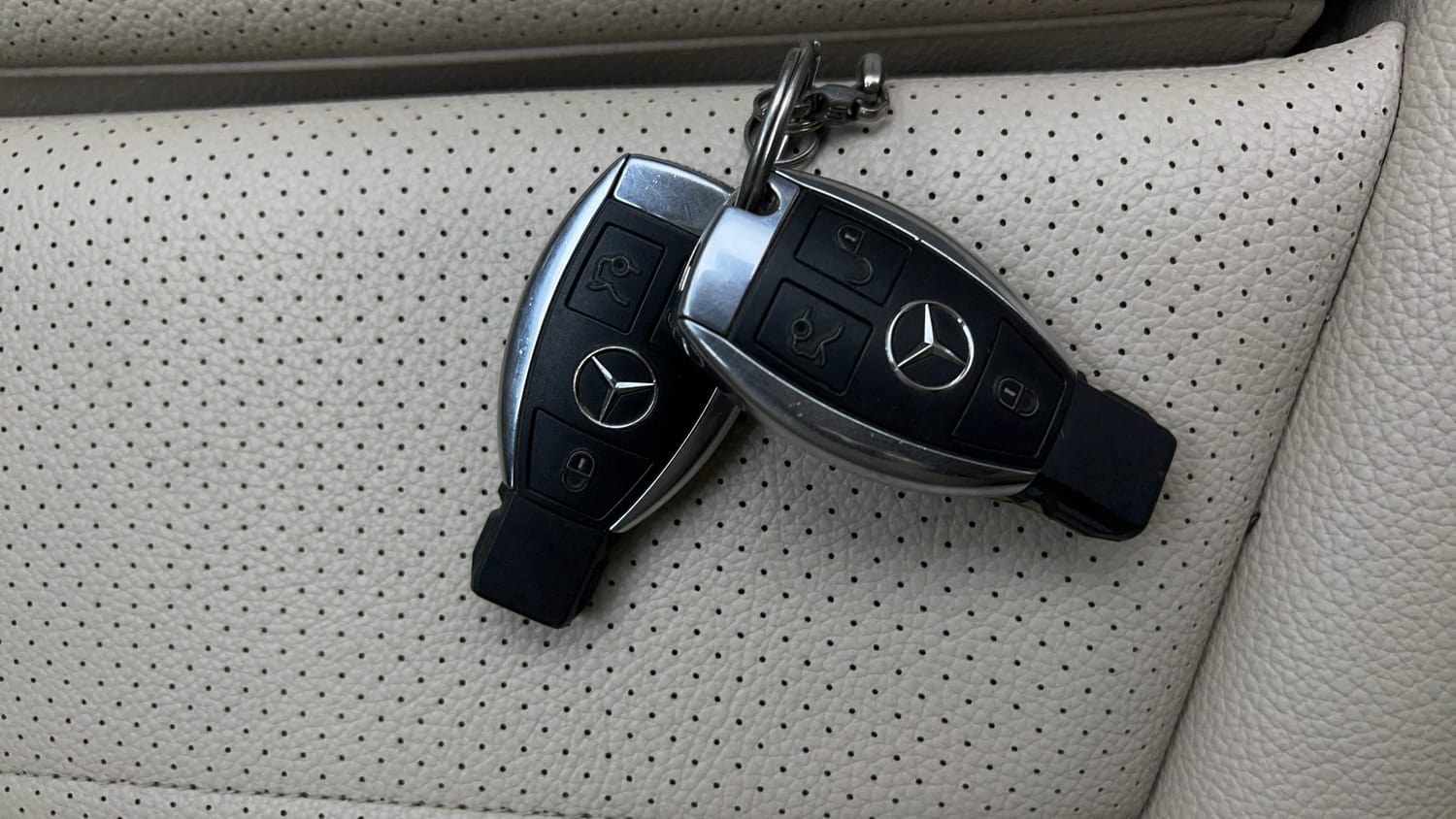 Used 2015 Mercedes-Benz C-Class C 200 Avantgarde Petrol Automatic extra CAR KEY VIEW