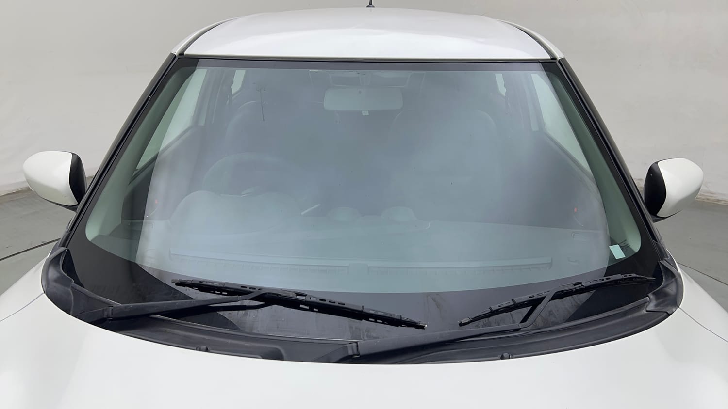 Used 2020 Maruti Suzuki Swift VXI CNG (Outside Fitted) Cng Manual exterior FRONT WINDSHIELD VIEW