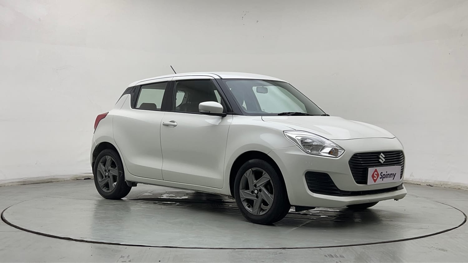 Used 2020 Maruti Suzuki Swift VXI CNG (Outside Fitted) Cng Manual exterior RIGHT FRONT CORNER VIEW