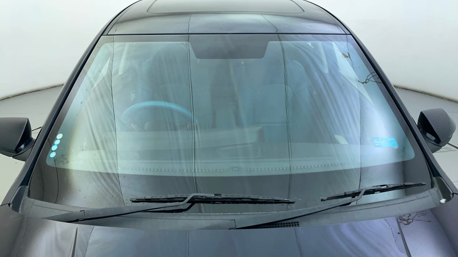 Used 2023 Hyundai Verna SX 1.5 MPi Petrol Manual exterior FRONT WINDSHIELD VIEW