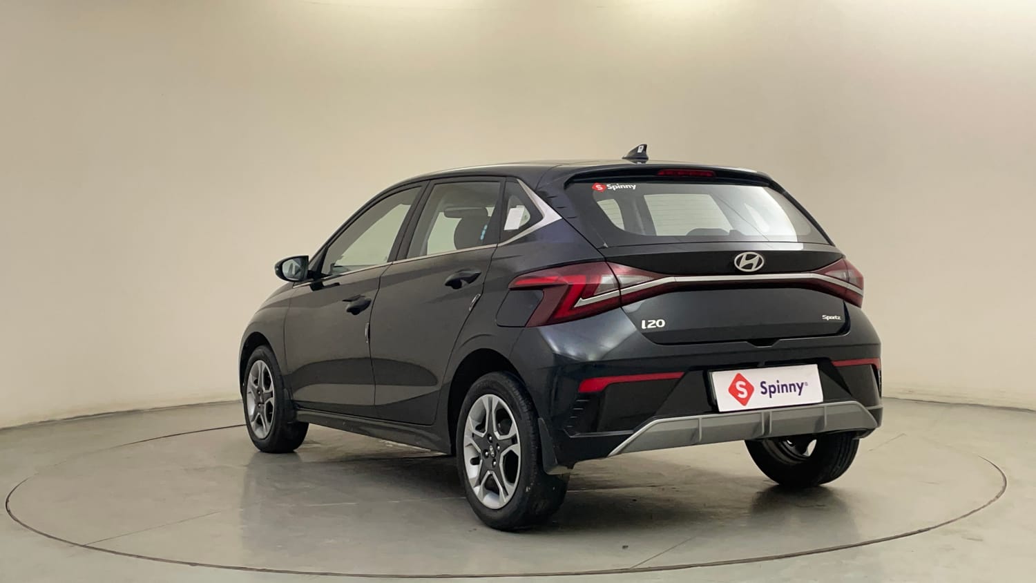 Used 2024 Hyundai i20 Sportz (O) 1.2 IVT Petrol Automatic exterior LEFT REAR CORNER VIEW